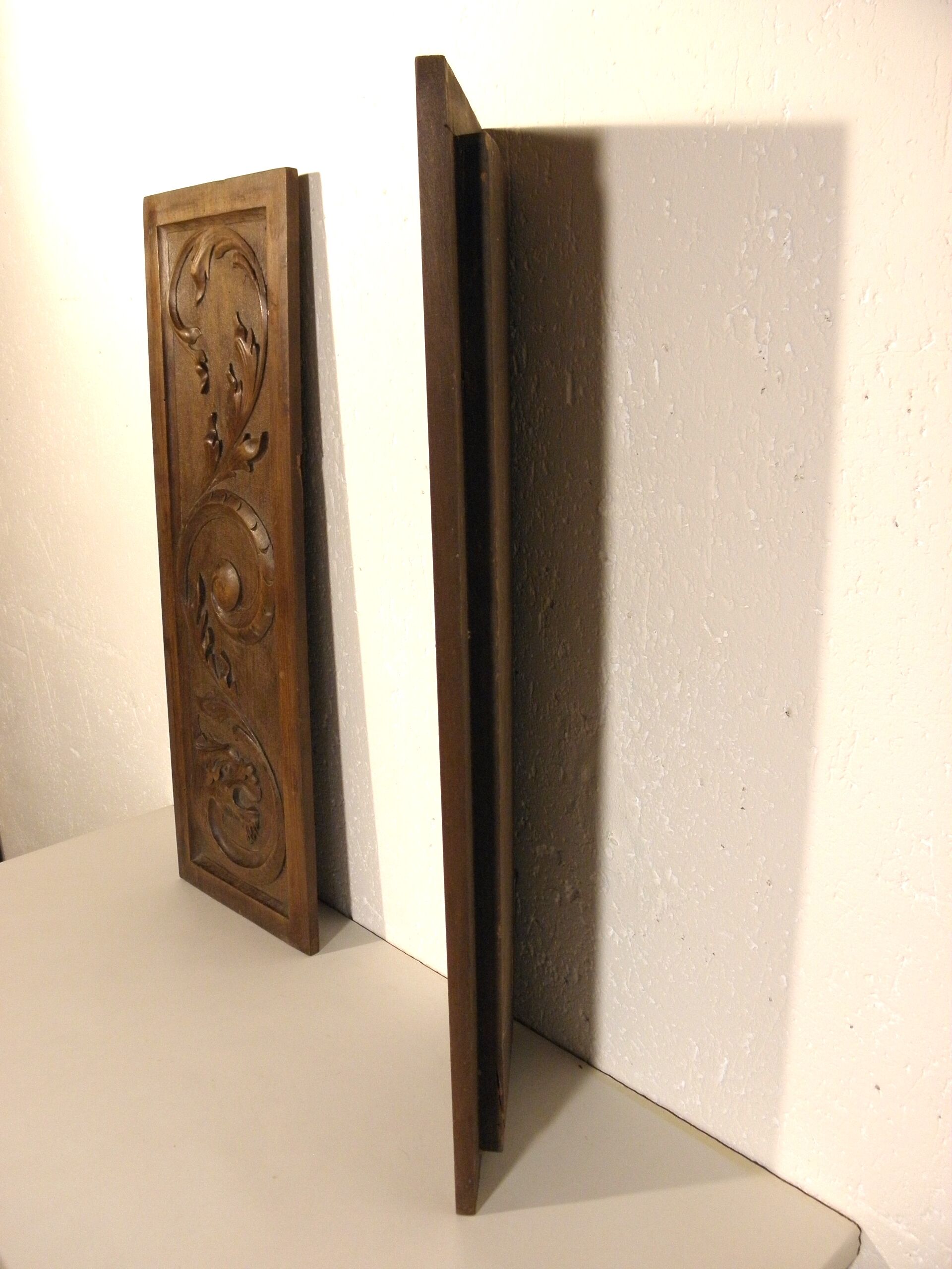 Pair of carved wooden panels 59 x 20 cm