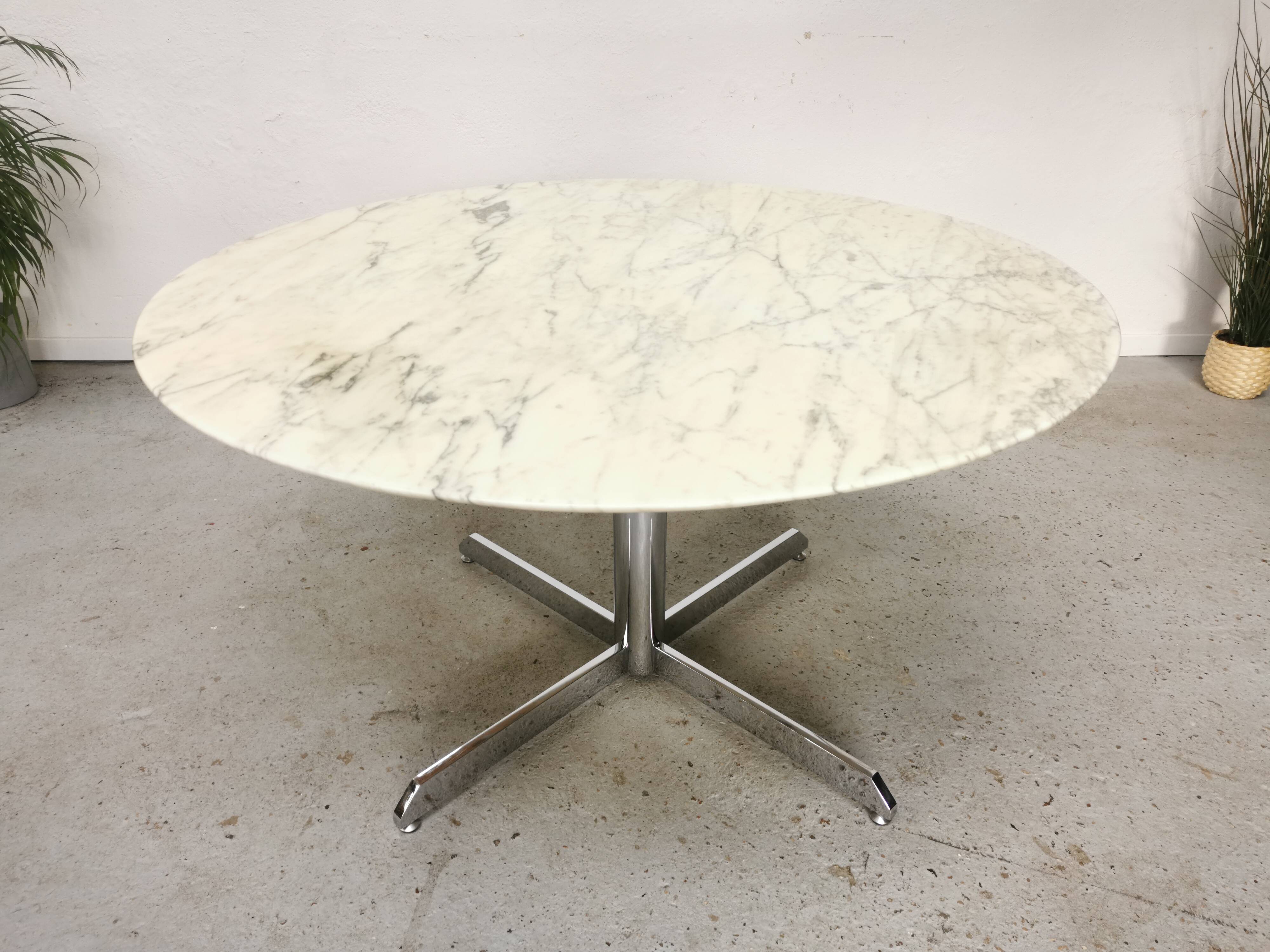 Roche Bobois marble table