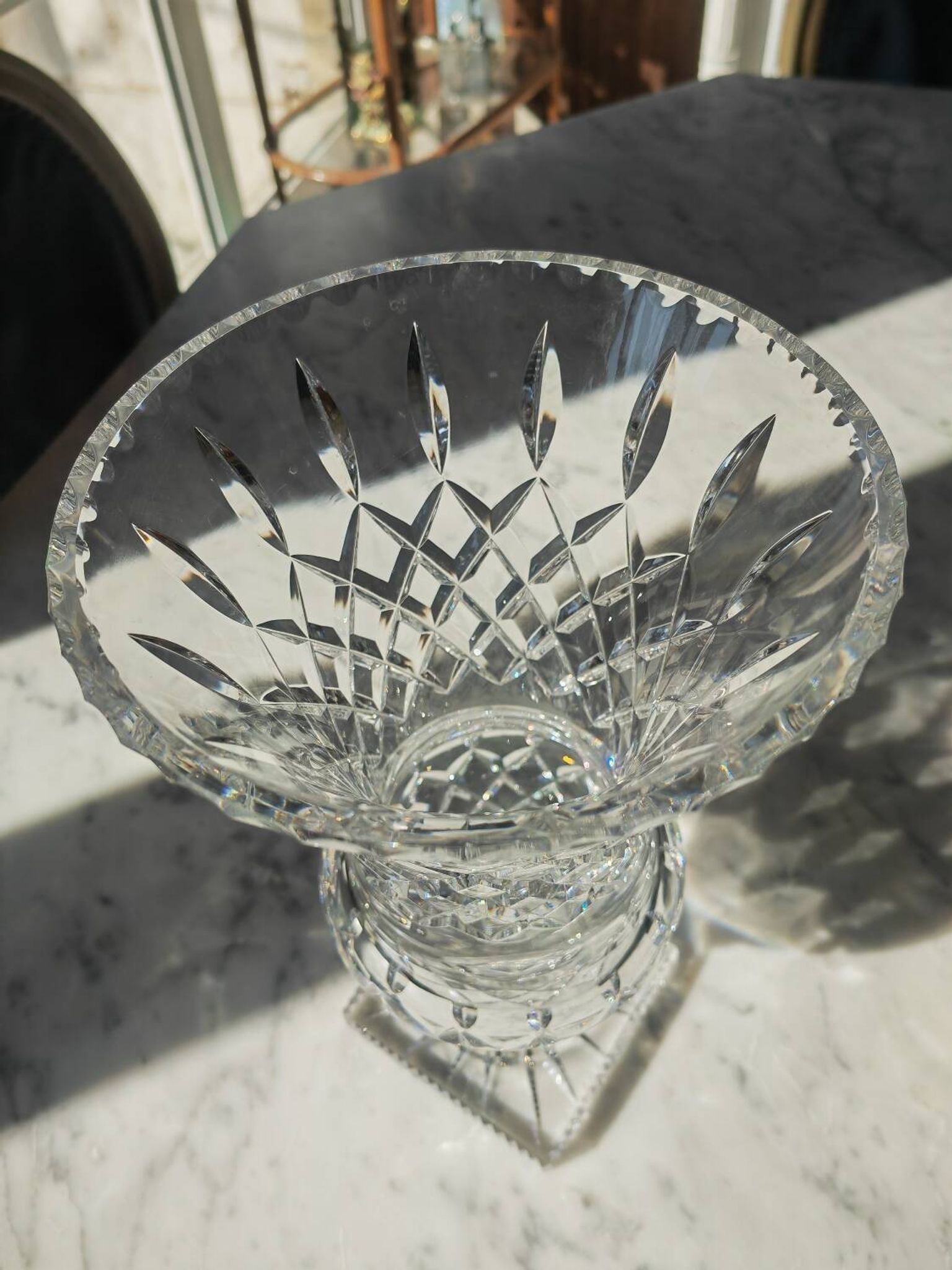 Vase medicis en cristal taillé