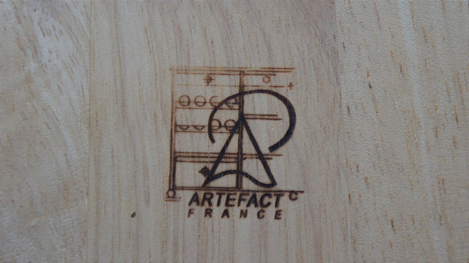 Artefact France bar stools