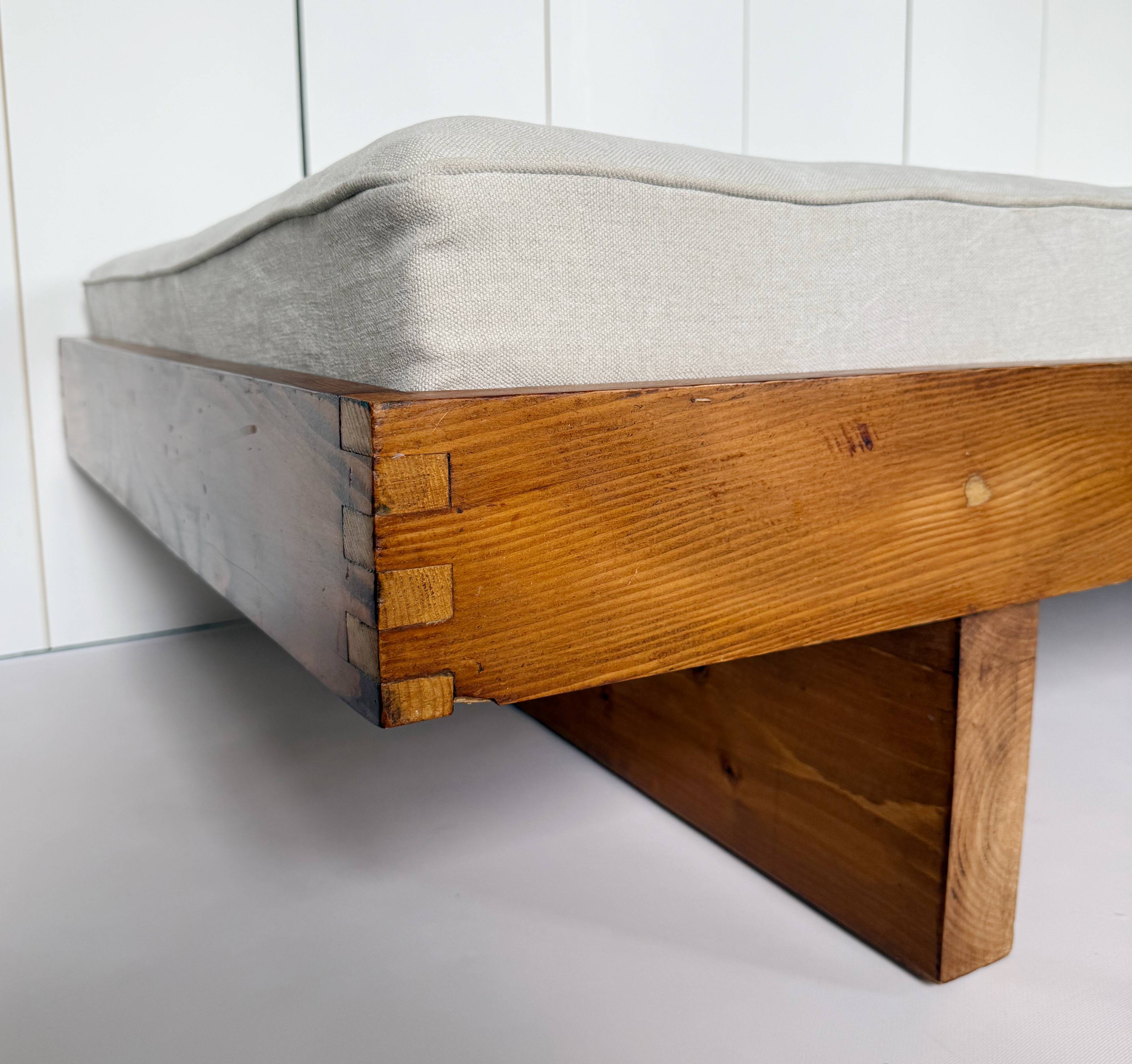 Daybed by Charlotte Perriand for Les Arcs, 1970