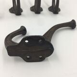 Set of 5 cast iron hooks