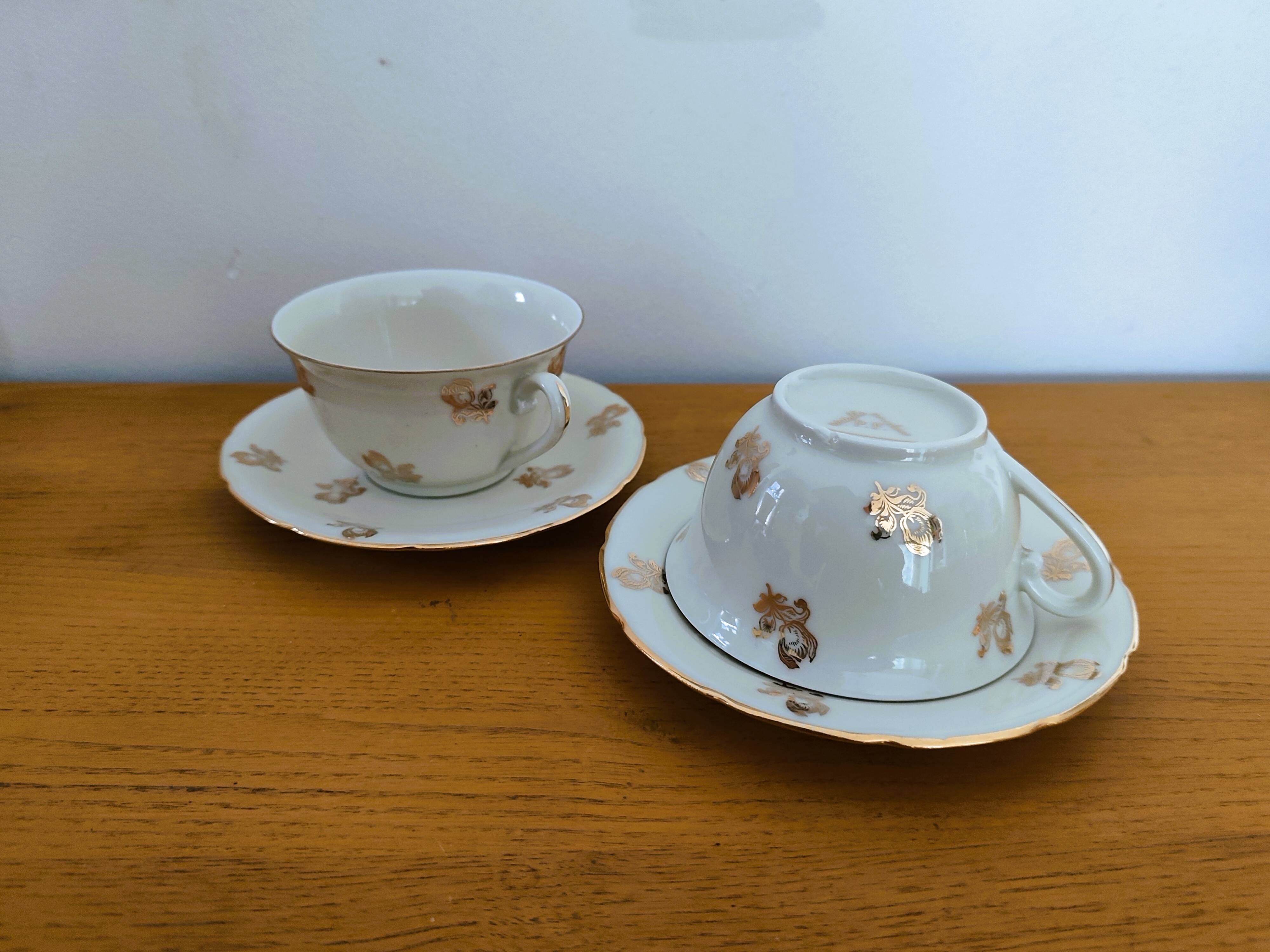 Antique porcelain lunches
