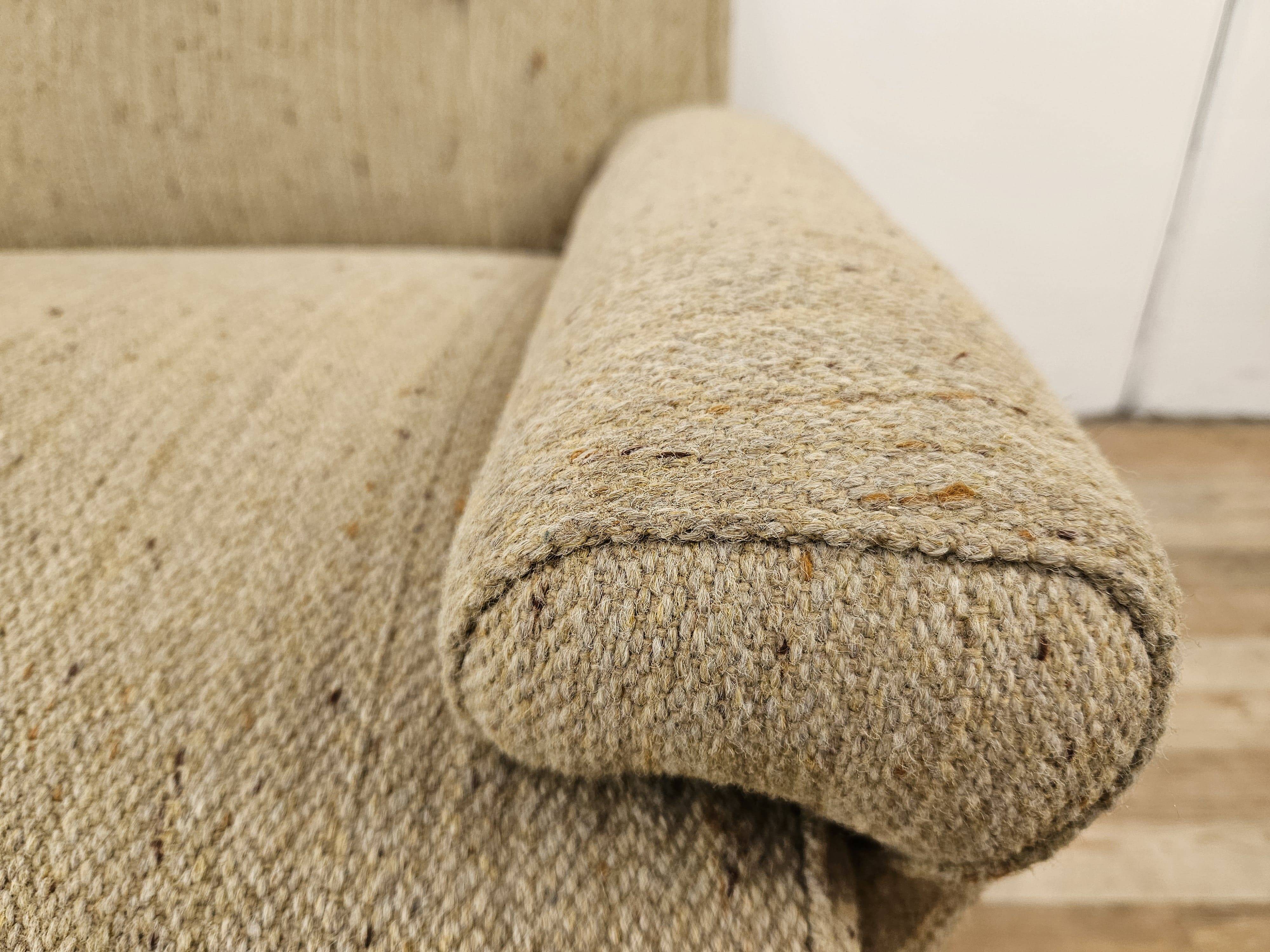 Canapé modulable années 70 à trois places en tissu