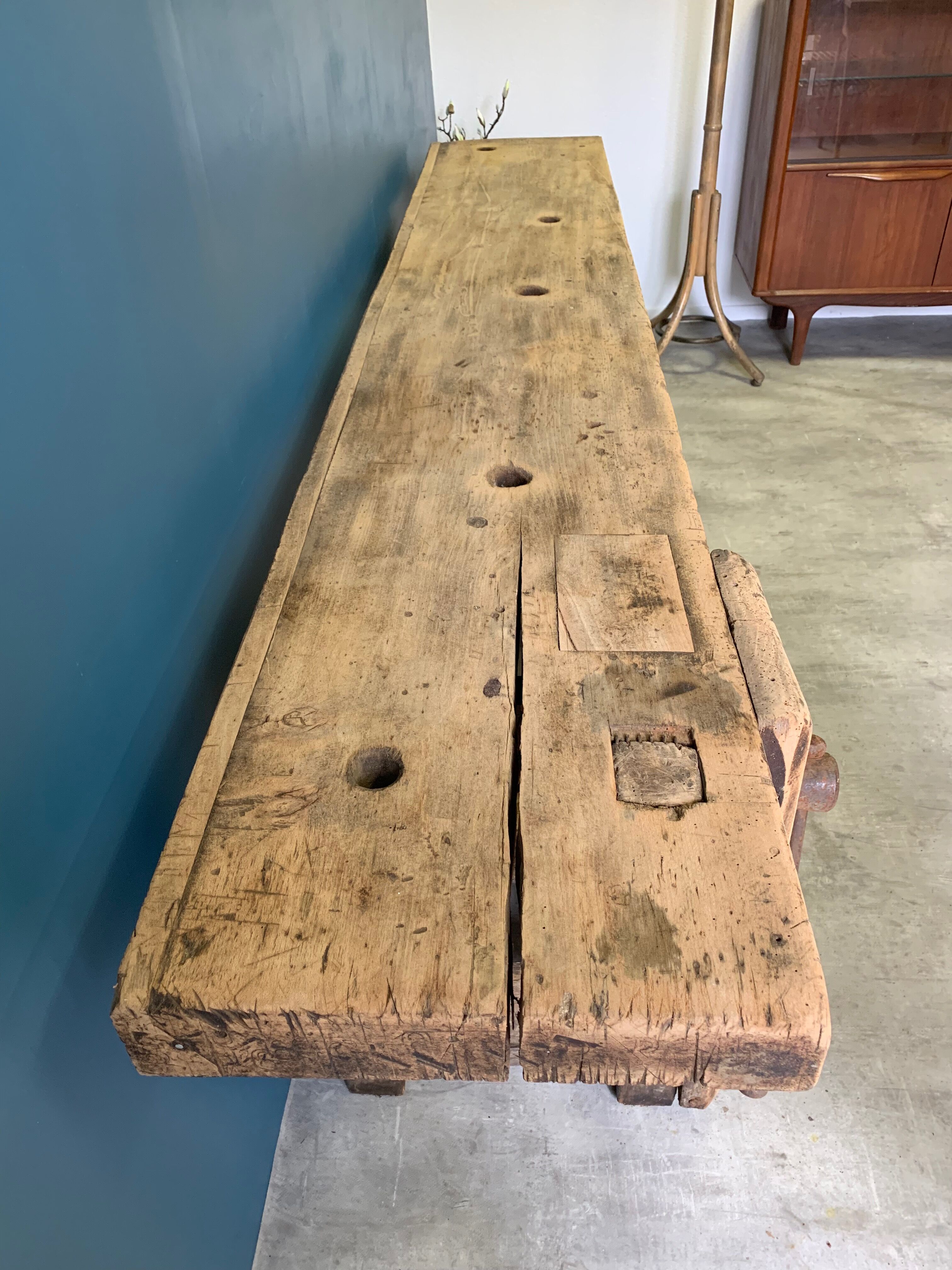 Established vintage carpenter