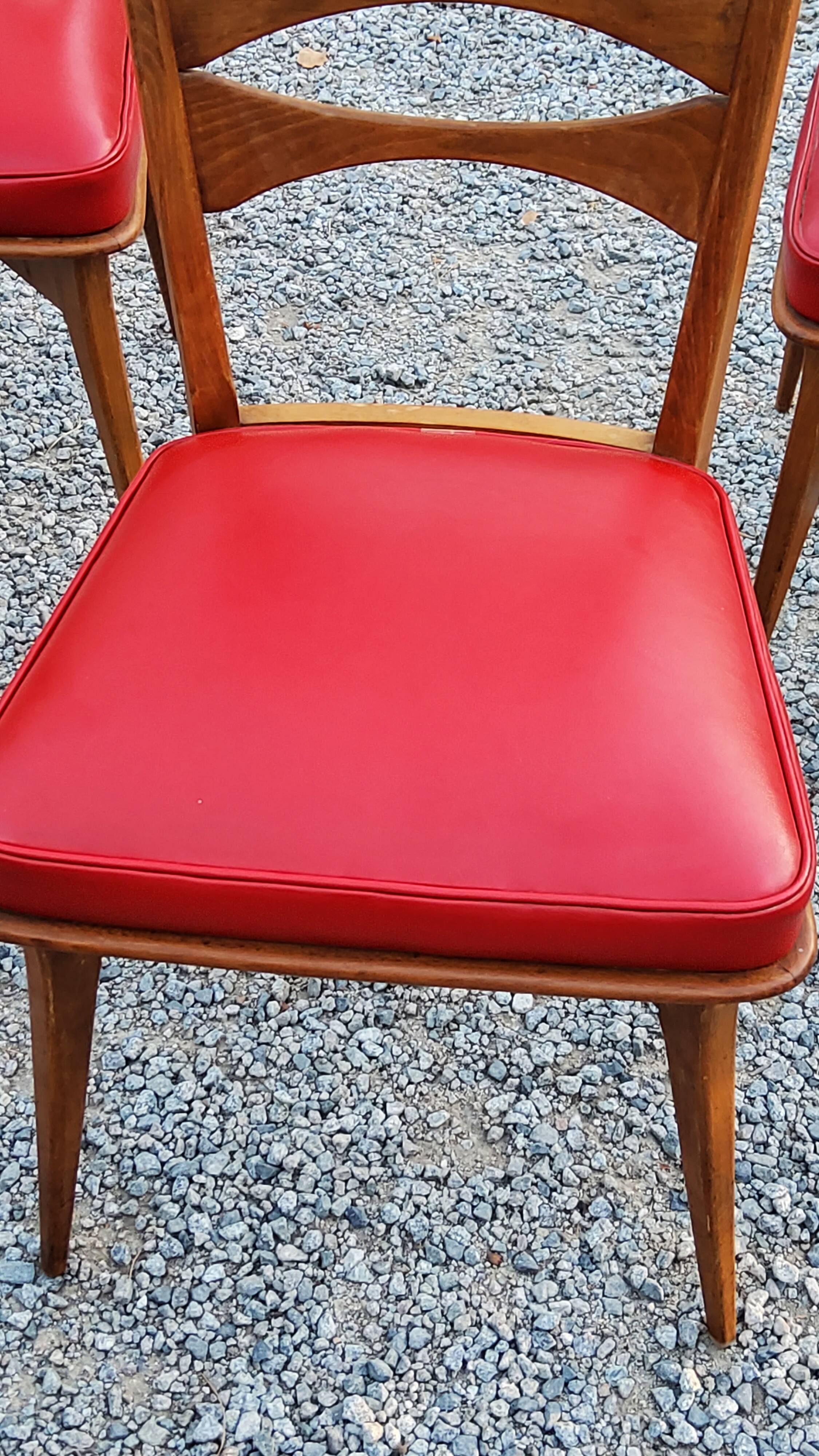 Set of 6 vintage Scandinavian style chairs from the 50s