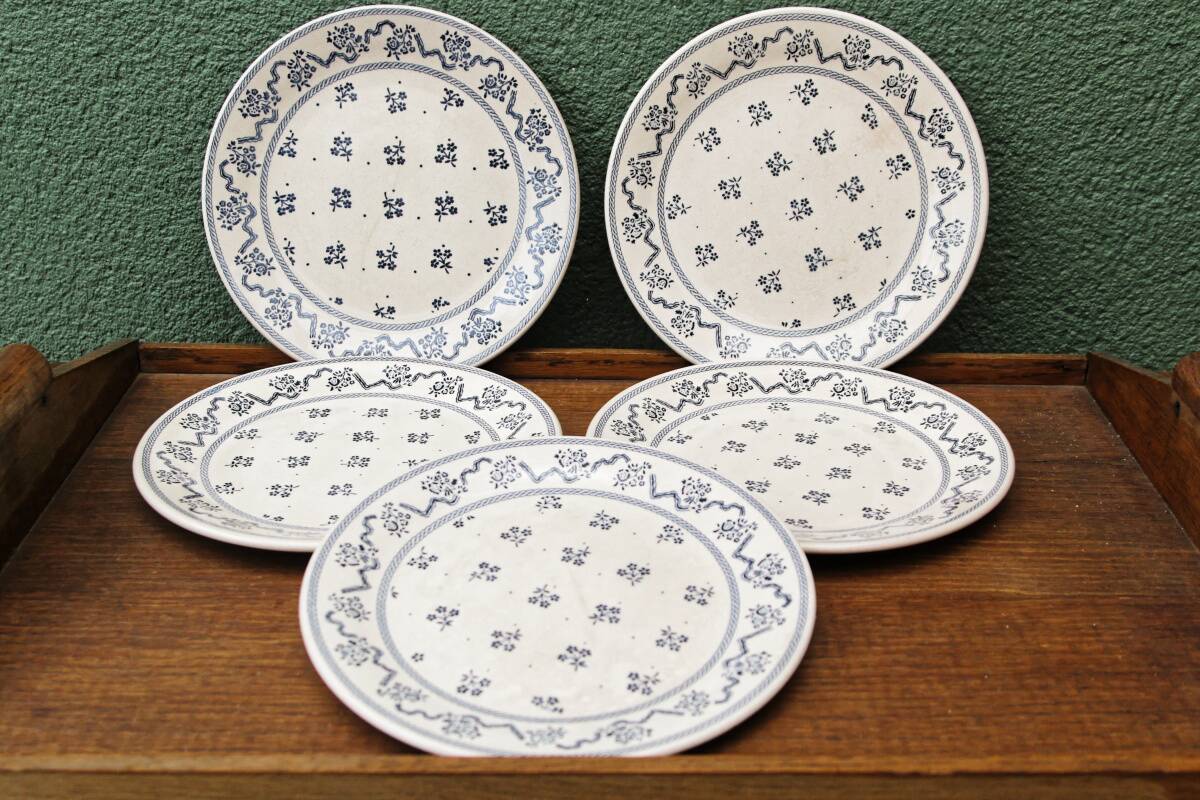 Set of 5 Laura Ashley dessert plates