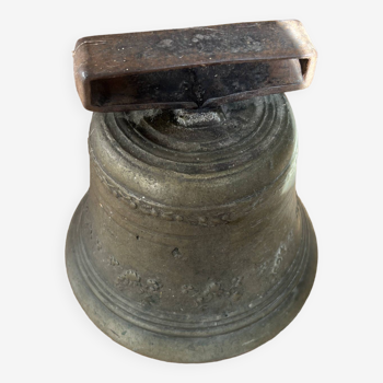 Bronze cow bell