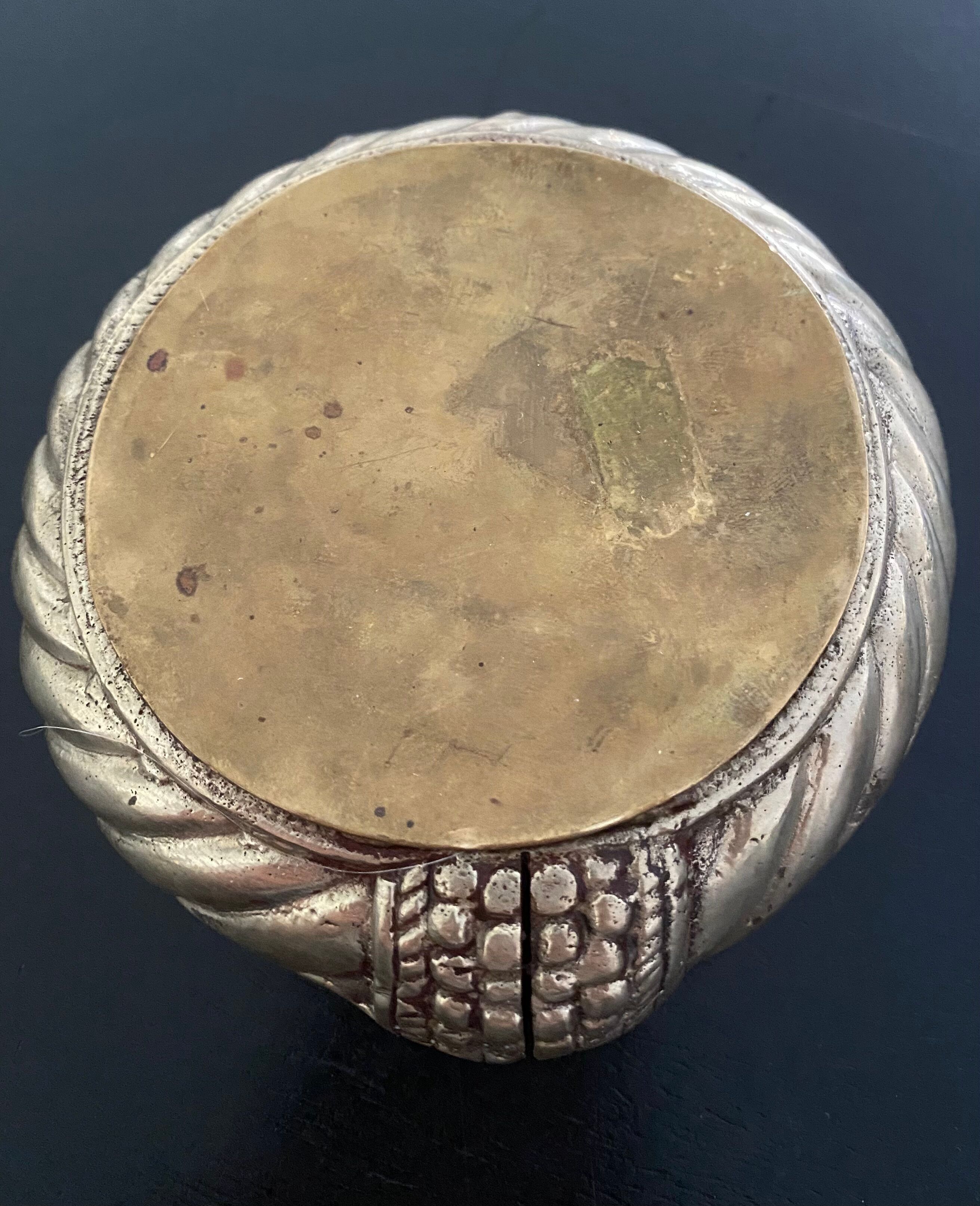 Empty vintage pockets