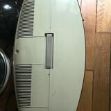 Téléviseur vintage années 70