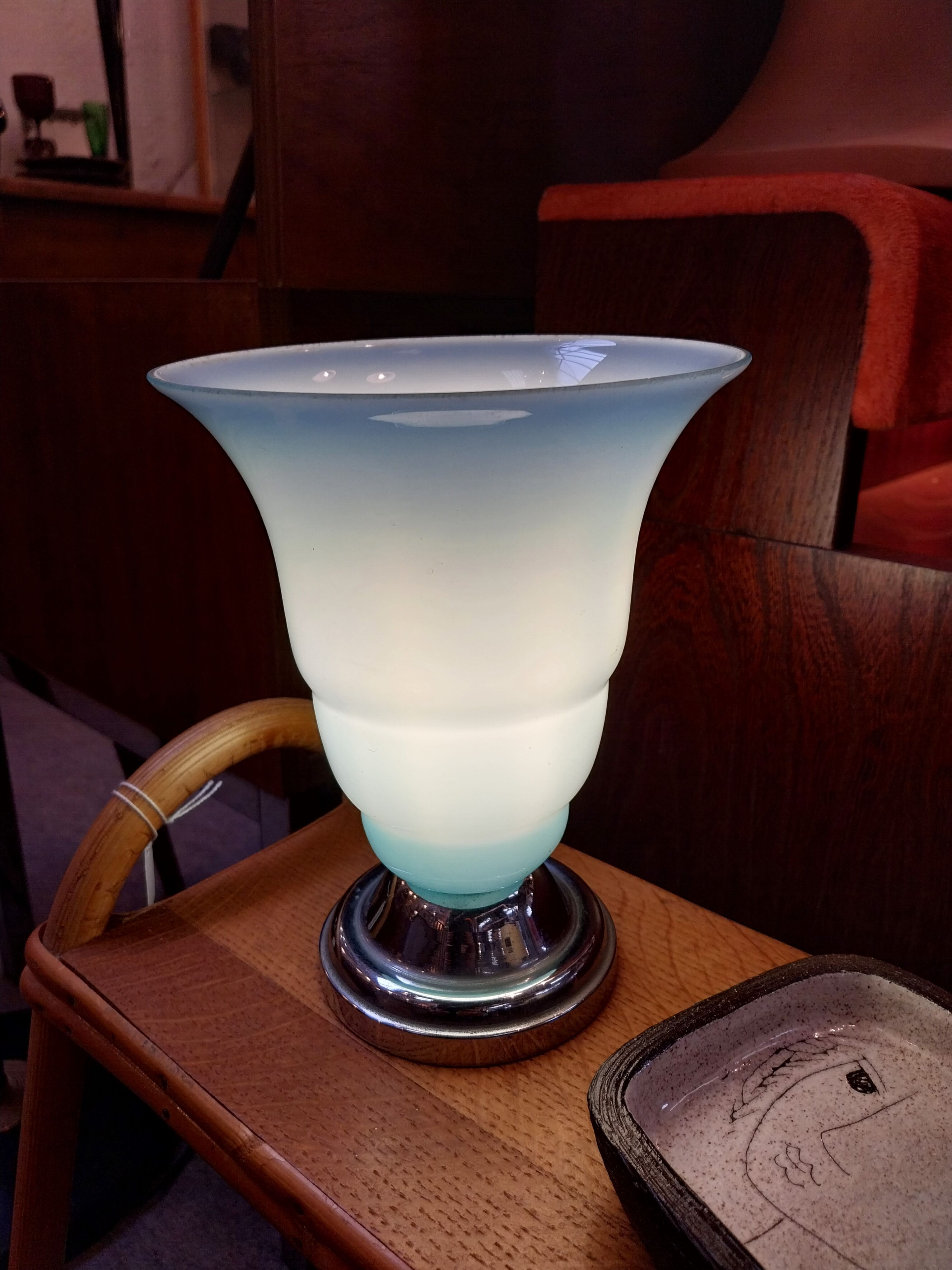 Bedside lamp art deco