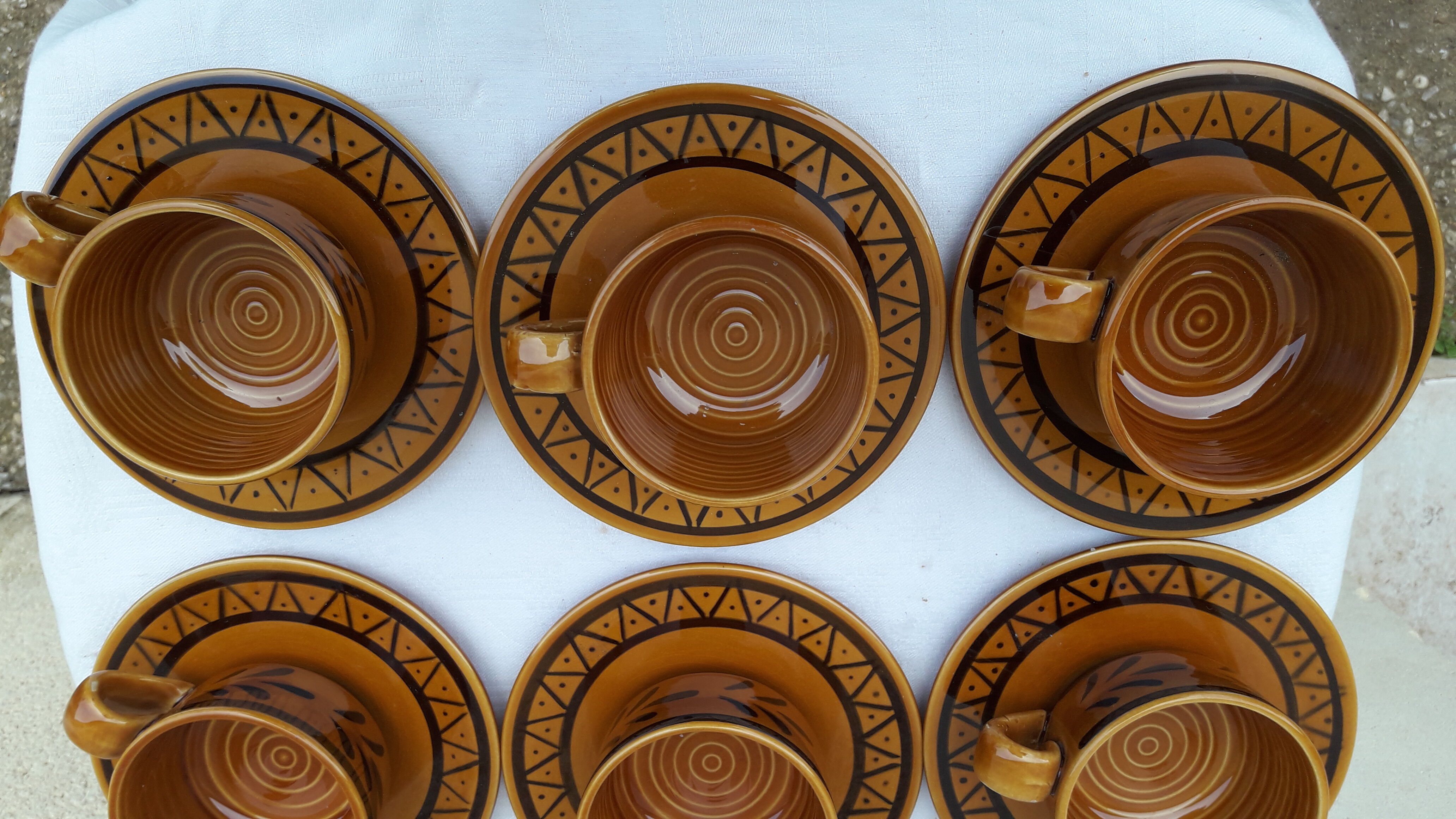 Set de 6 tasses à café  avec soucoupe céramique Argoat Gourin