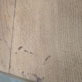 Round table in raw oak