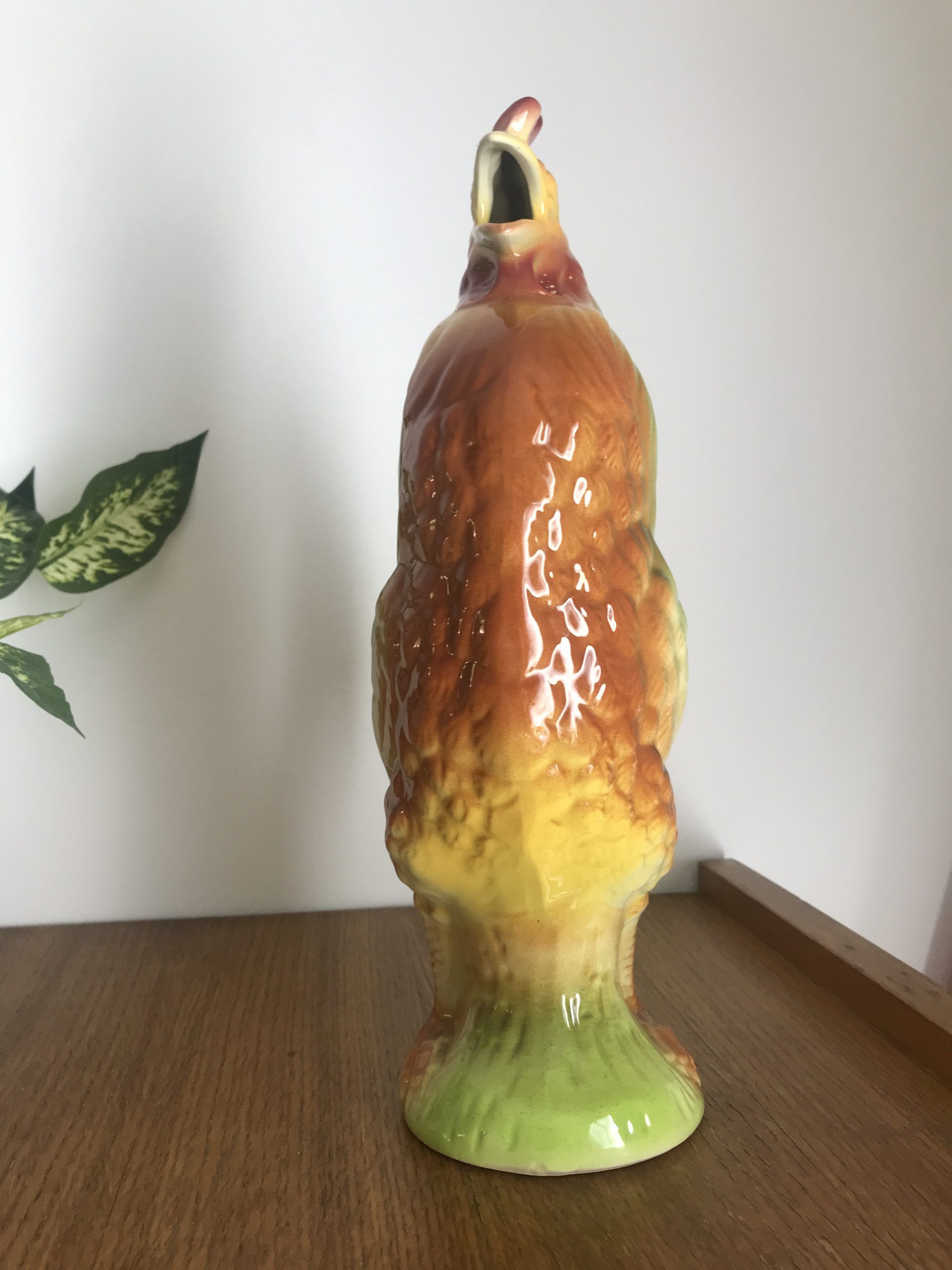 PITCHER ROOSTER IN SLURRY OF ST CLEMENT