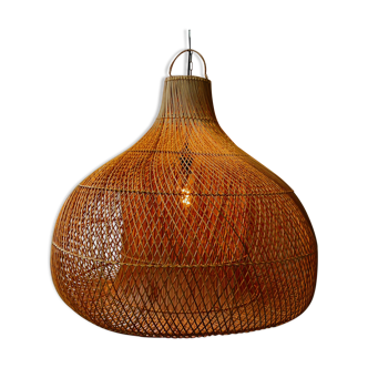 Wicker hanging