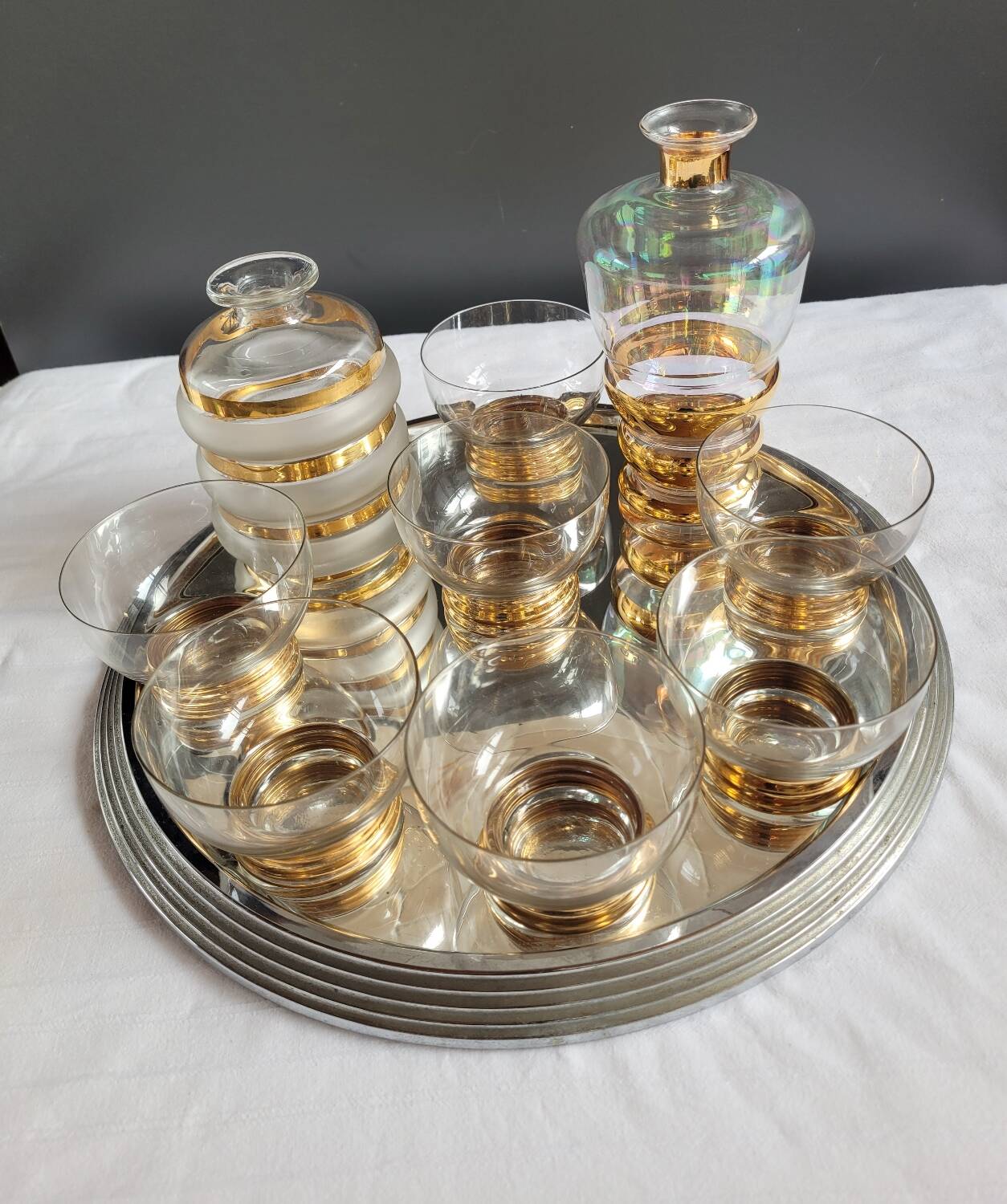 Champagne coupes