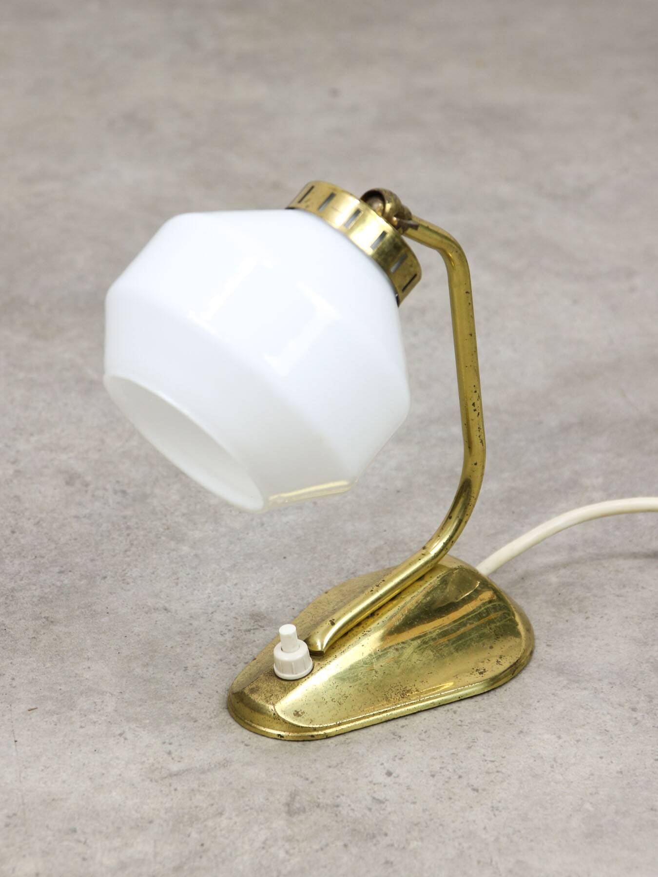 Mid-Century Italian Brass and Opaline Table Lamp