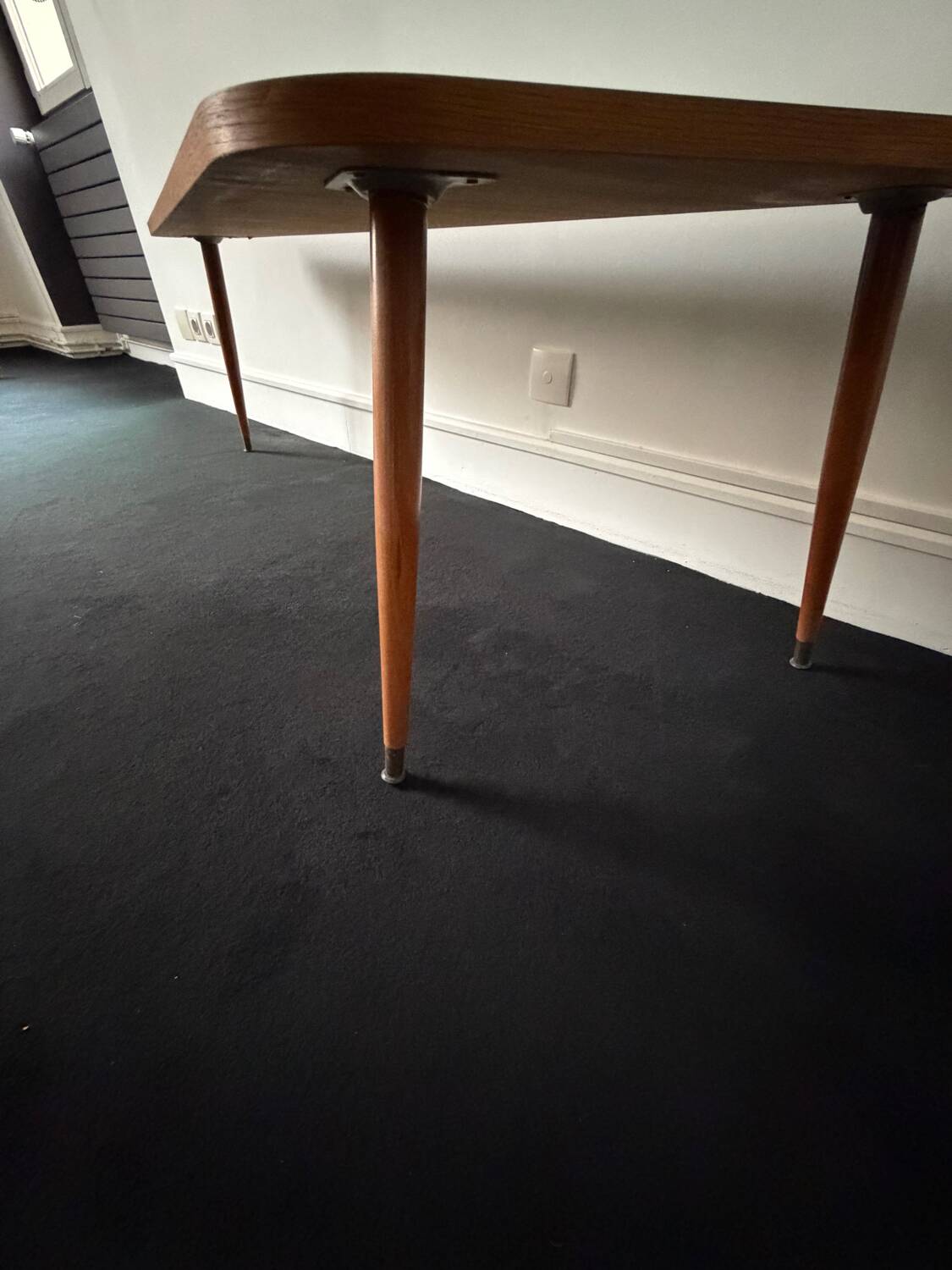 Table basse moderniste – années 50/60