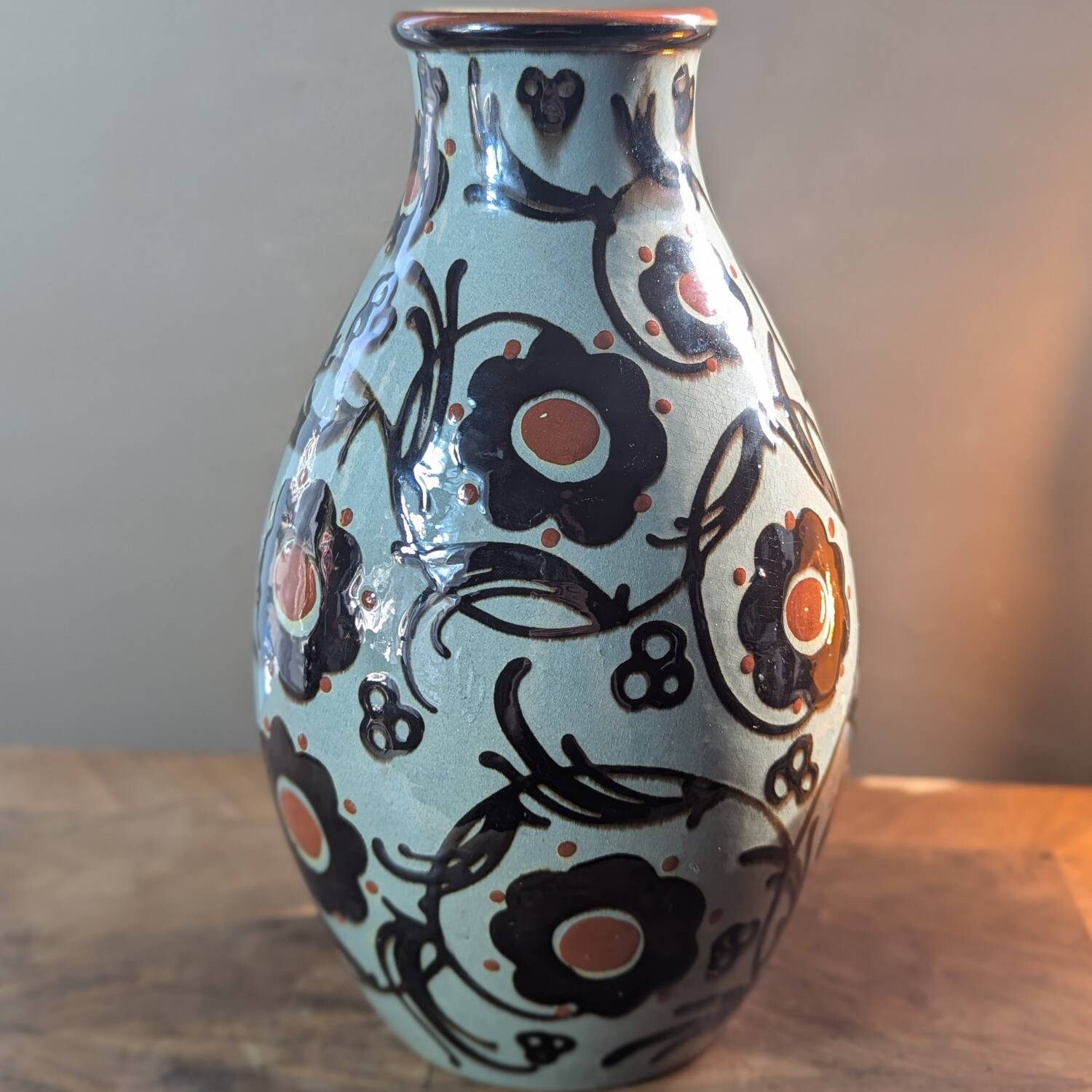 Vase ancien motif floral manufacture Karlsruhe Alfred Kusche