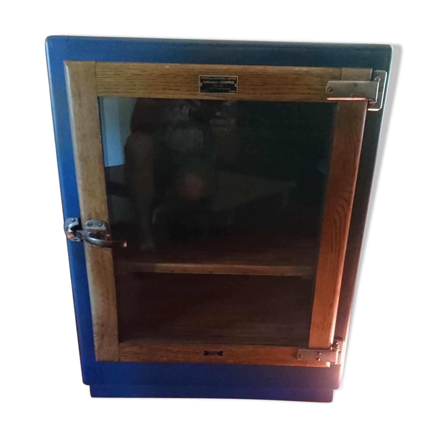 Meuble de laboratoire ancien