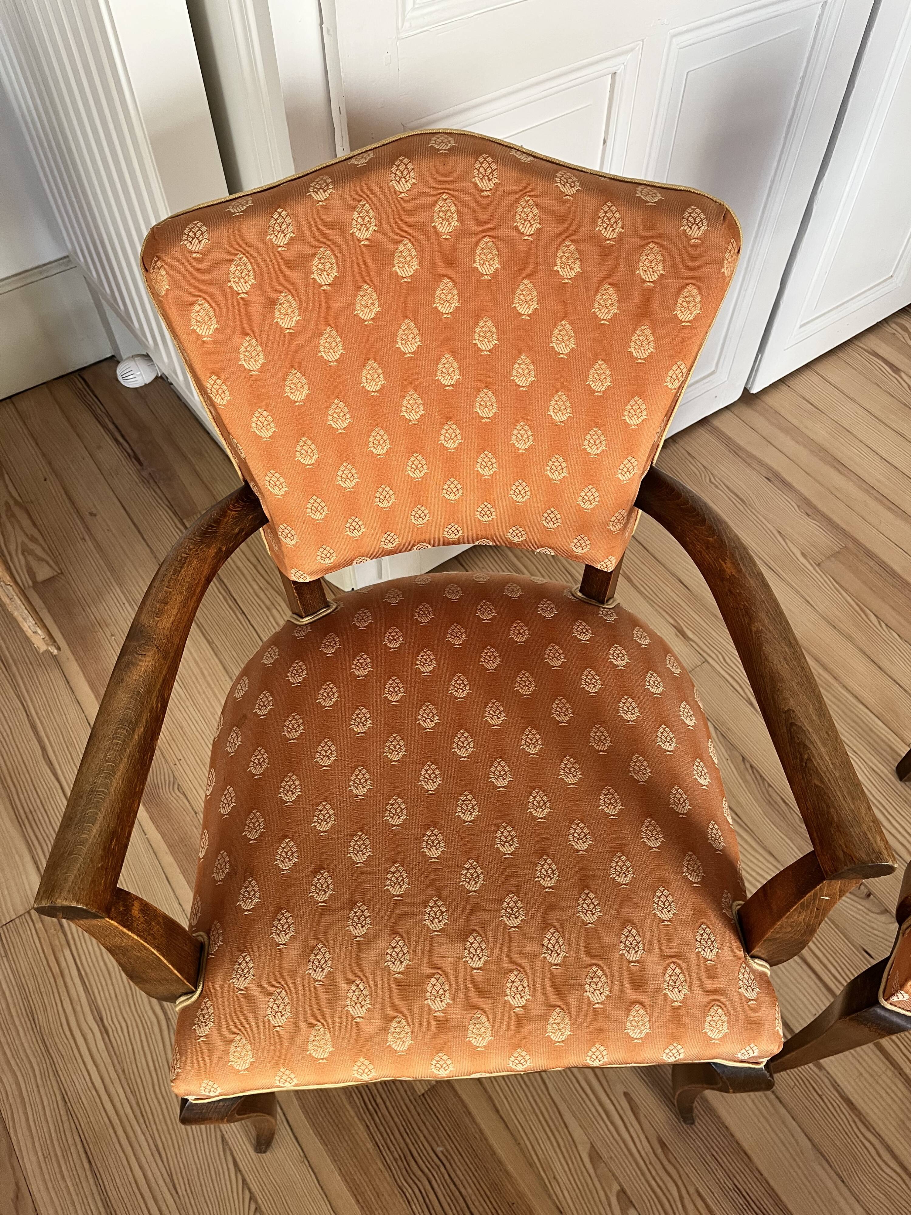Lot de 2 fauteuils de bridge style Louis XV