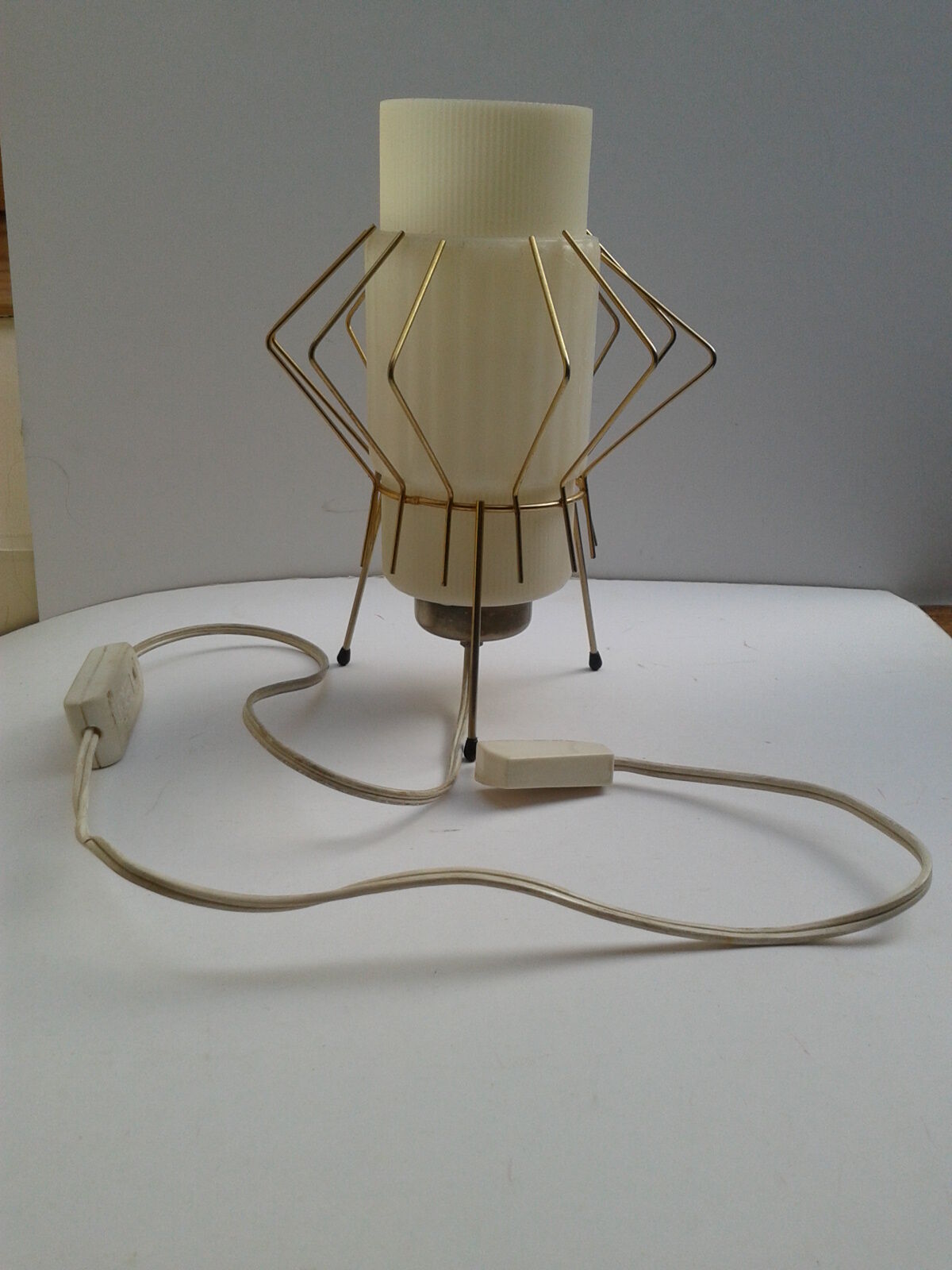 Cage vintage tripod lamp brass
