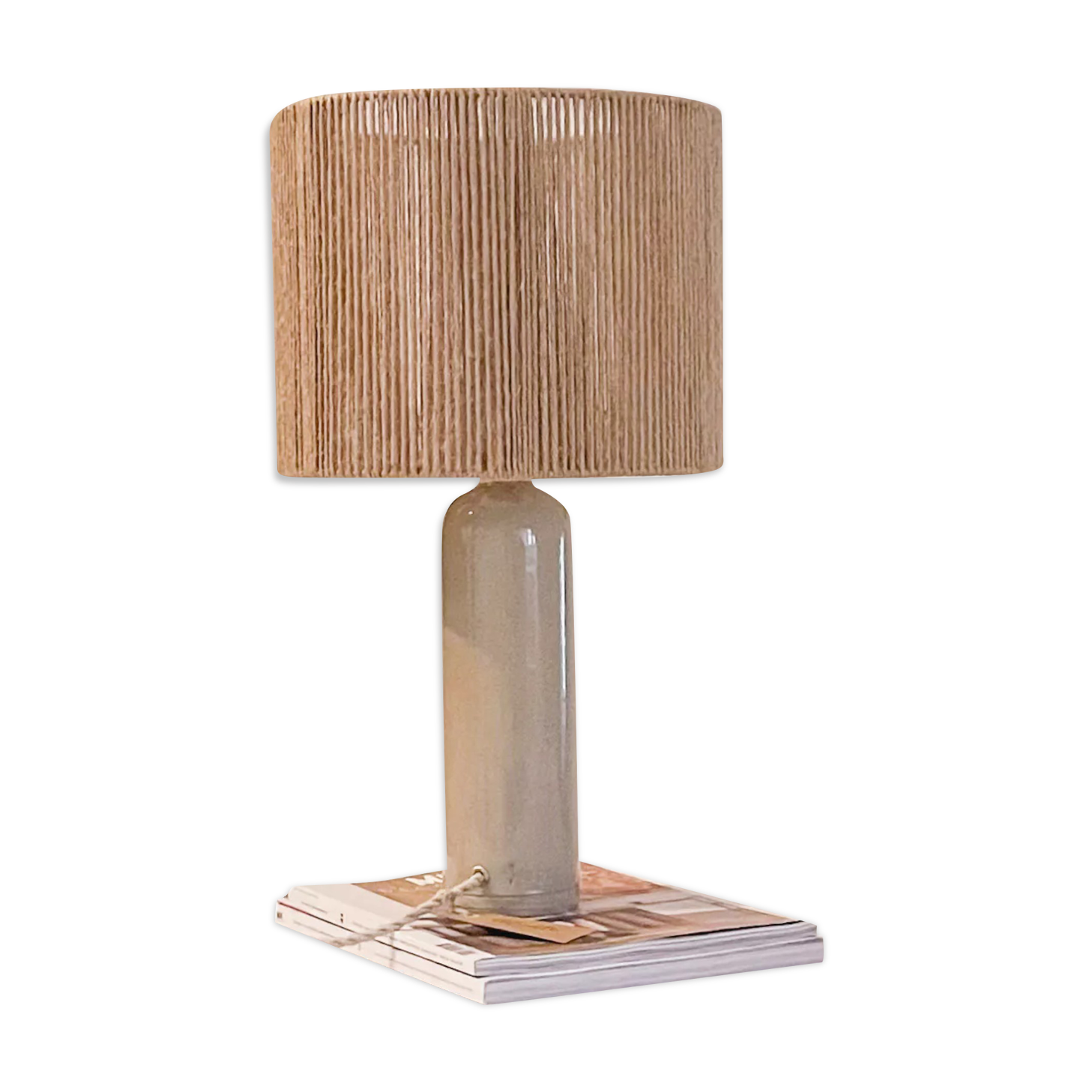 Sandstone lamp and jute thread