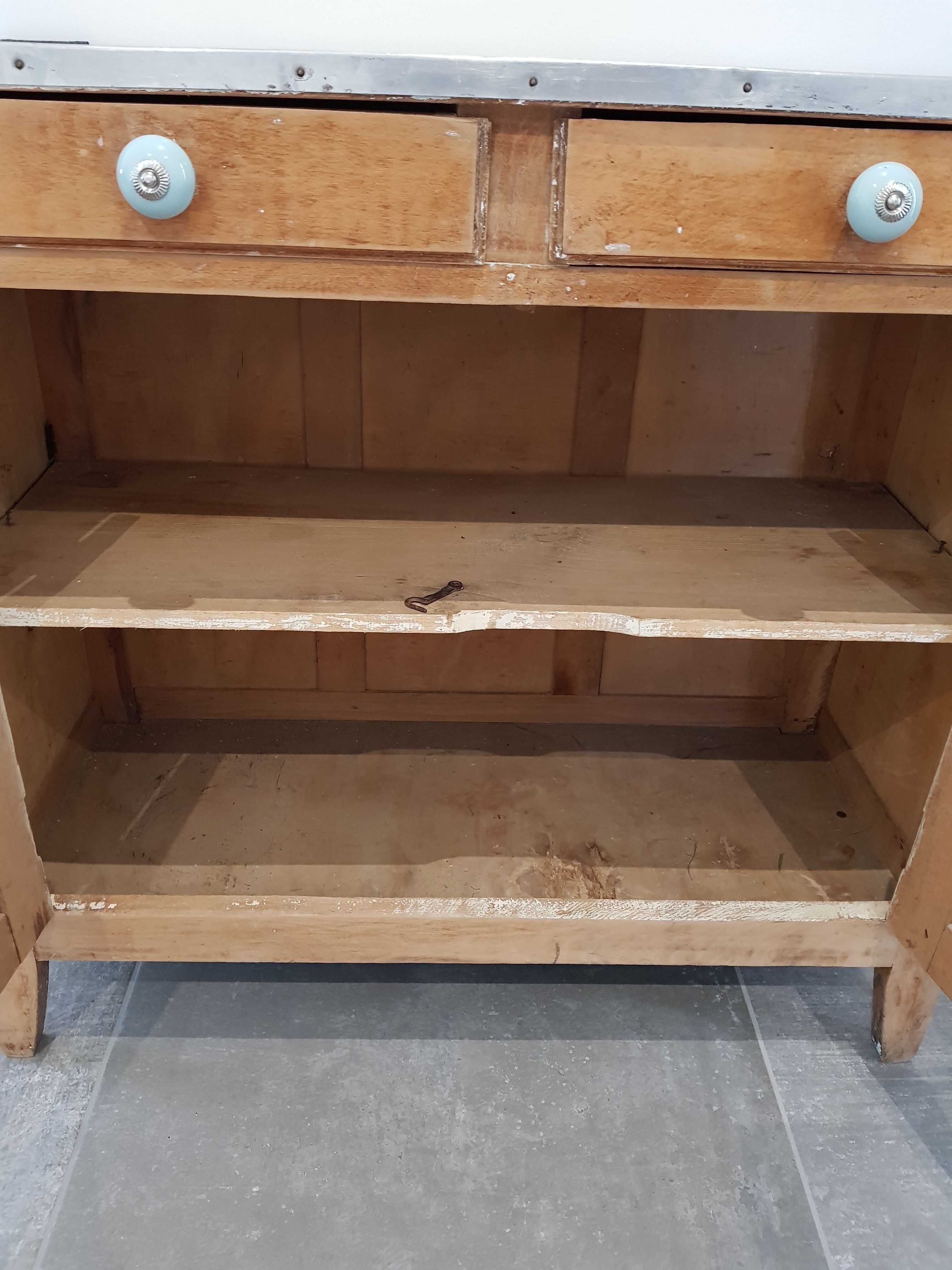 Parisian sideboard raw wood