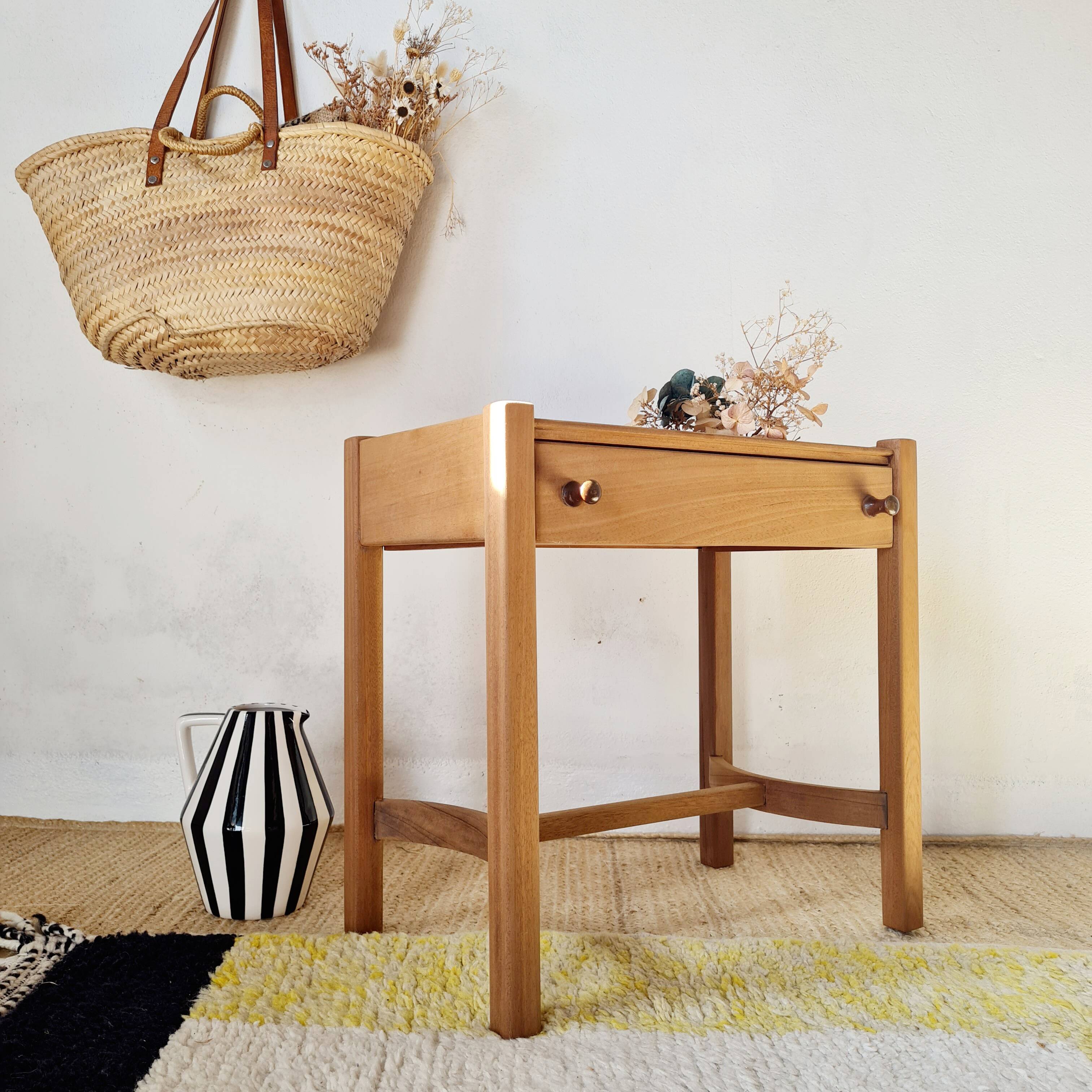 Table de chevet, table d'appoint ancienne Roche Bobois