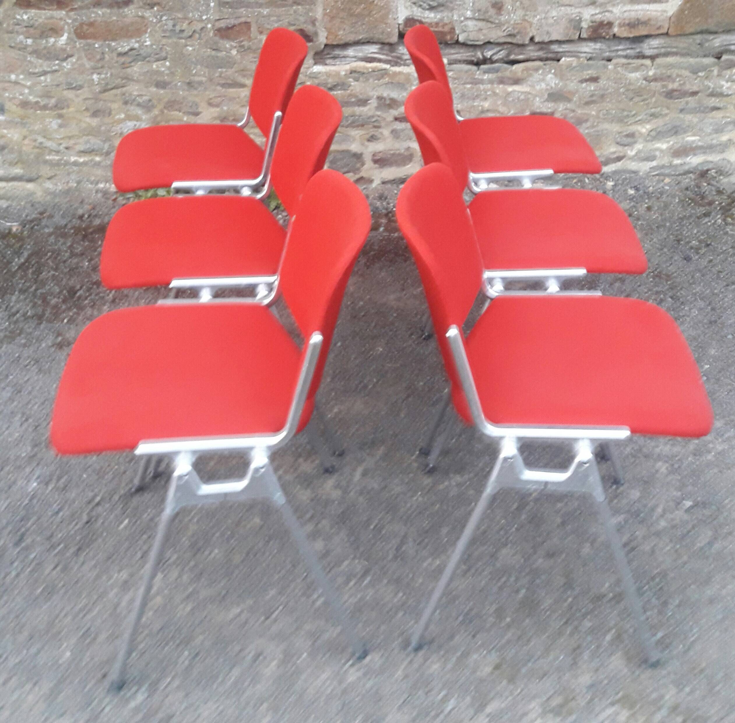 Set de 6 chaises DSC 106 de Giancarlo Piretti pour Castelli