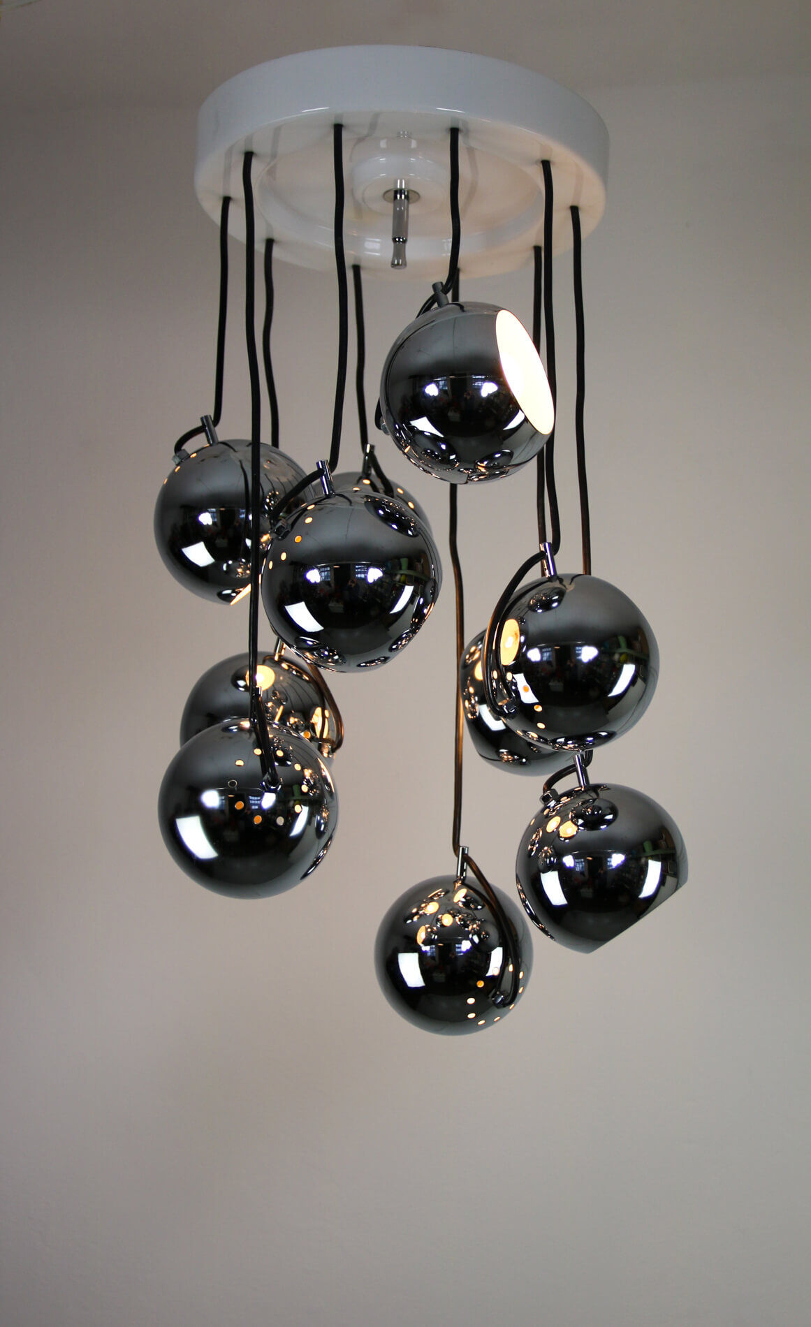 Lustre italien en cascade chromée du milieu du siècle par Guzzini pour Meblo