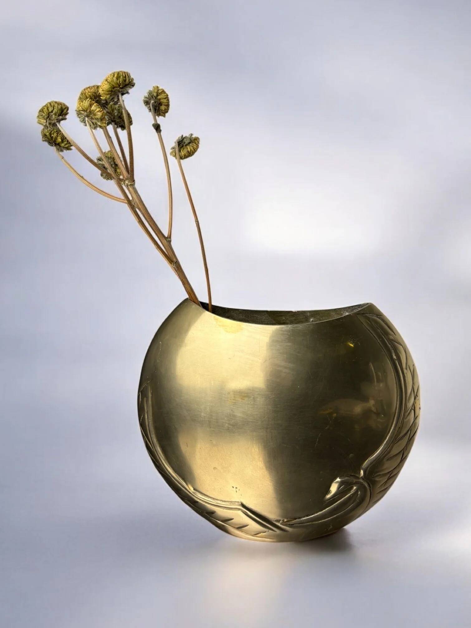 Art deco swan vase in brass, France, 1960s