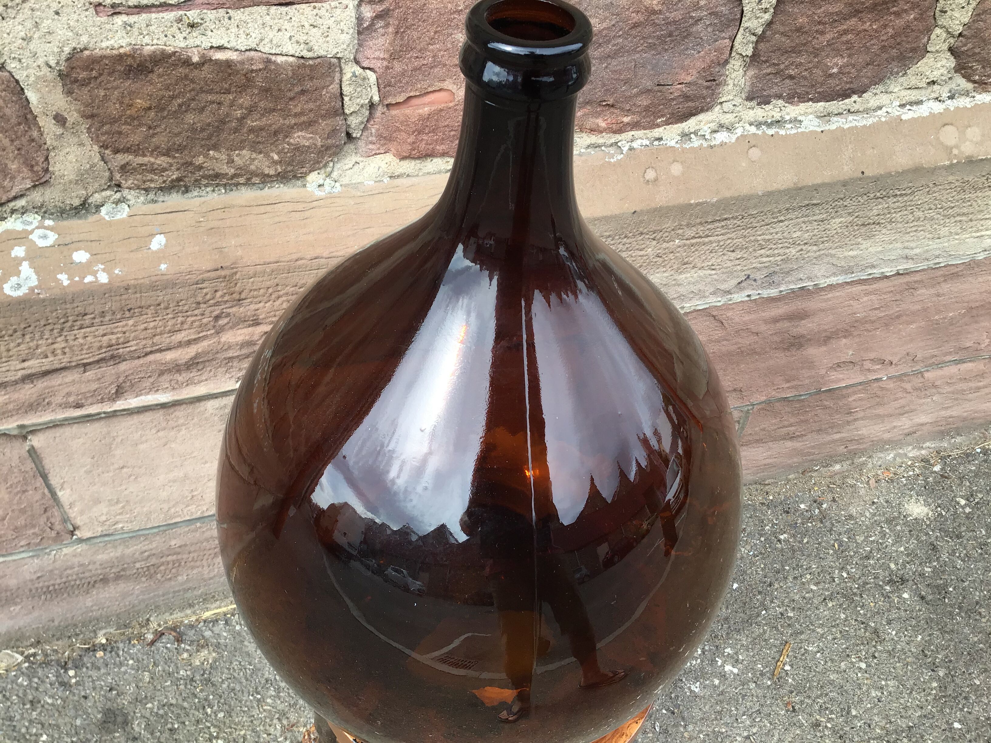 Brown amber demijohn