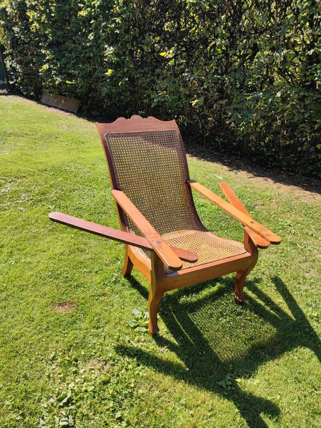 Colonial armchair from Bali, or the plantation chair