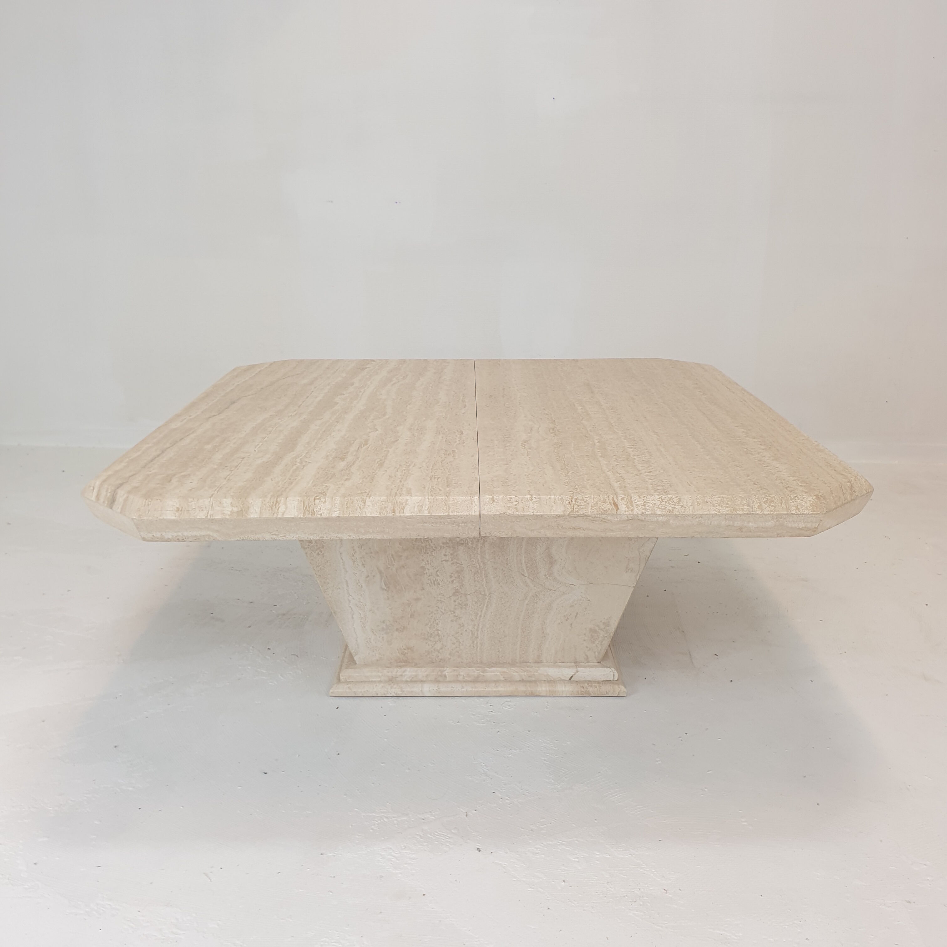 Italian Travertine Bar table or Coffee Table, 1980s