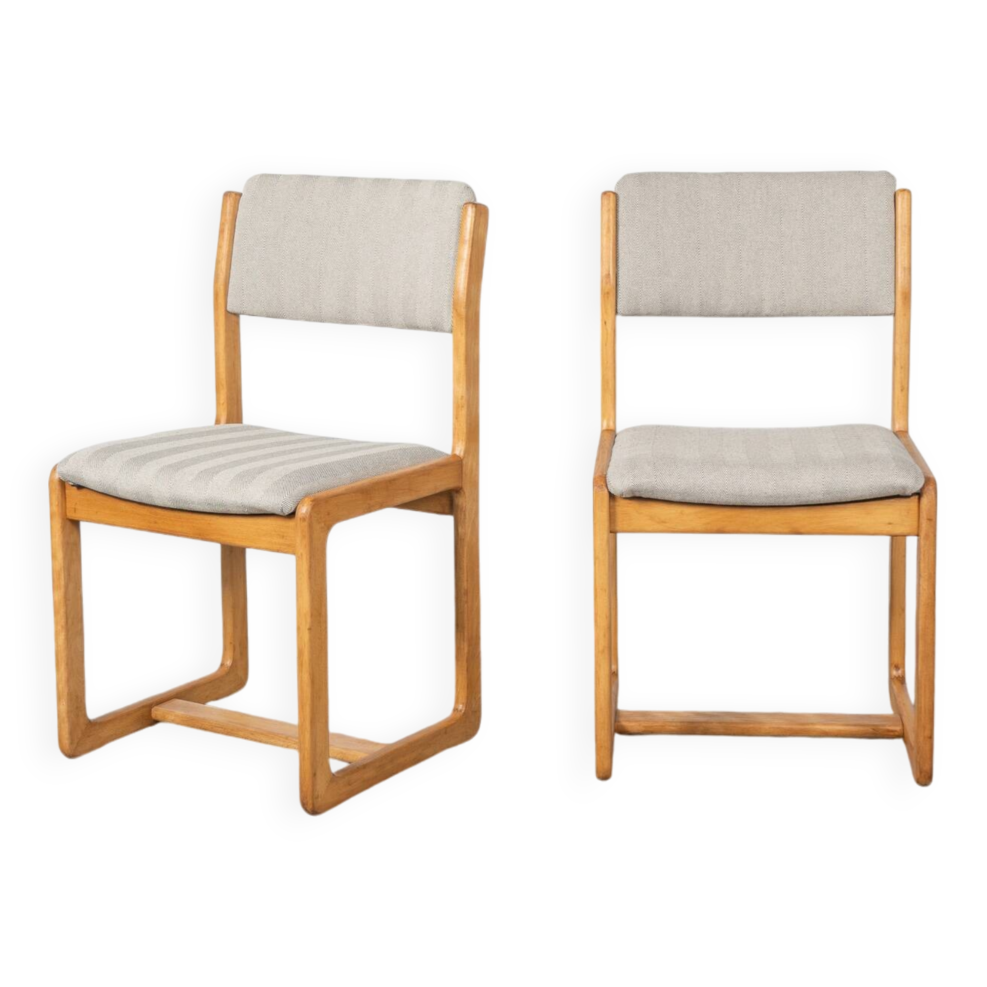 Set of 2 Beech Chairs by Guilleumas, Spain
