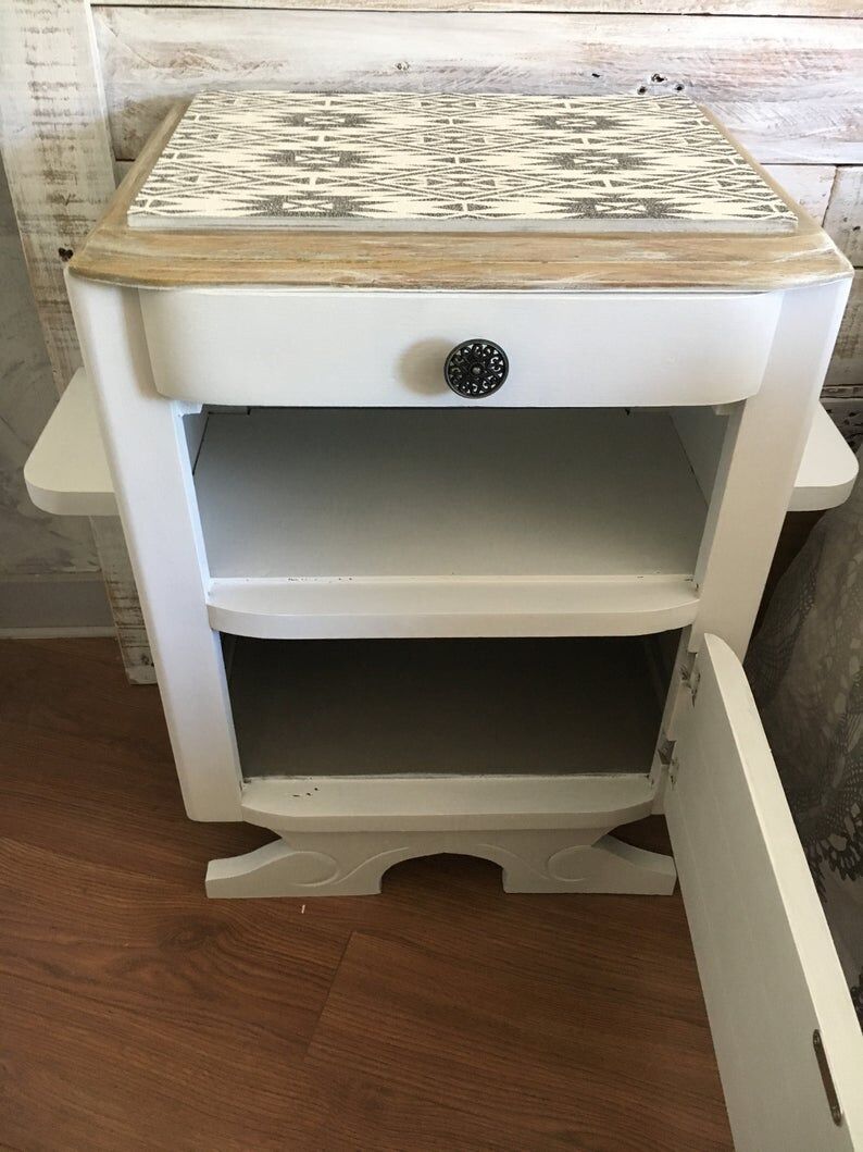 Vintage sofa tip or extra furniture