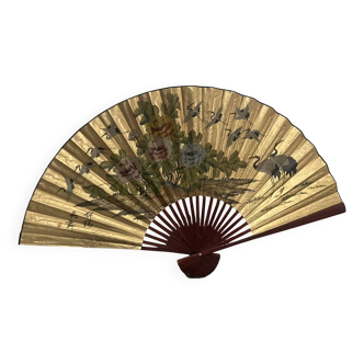 Grand éventail d'art asiatique