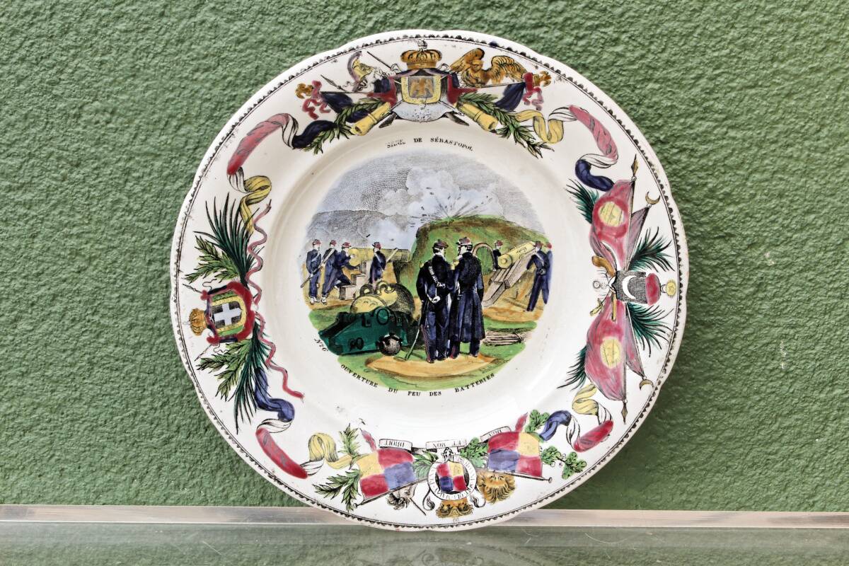 Set of 10 plates Creil & Montereau, Siege of Sebastopol, fine earthenware