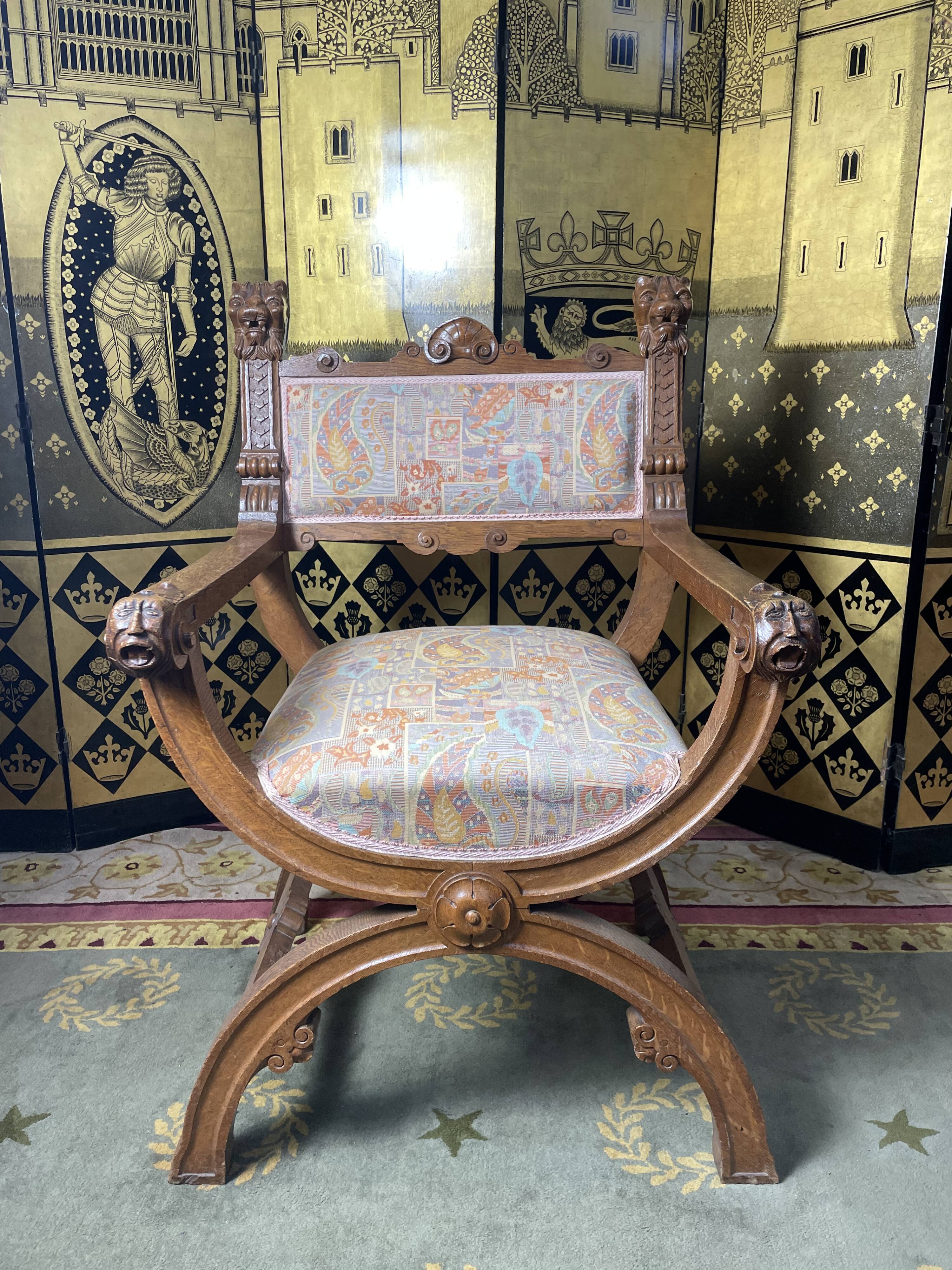 Fauteuil dagobert « curule » chêne 1950