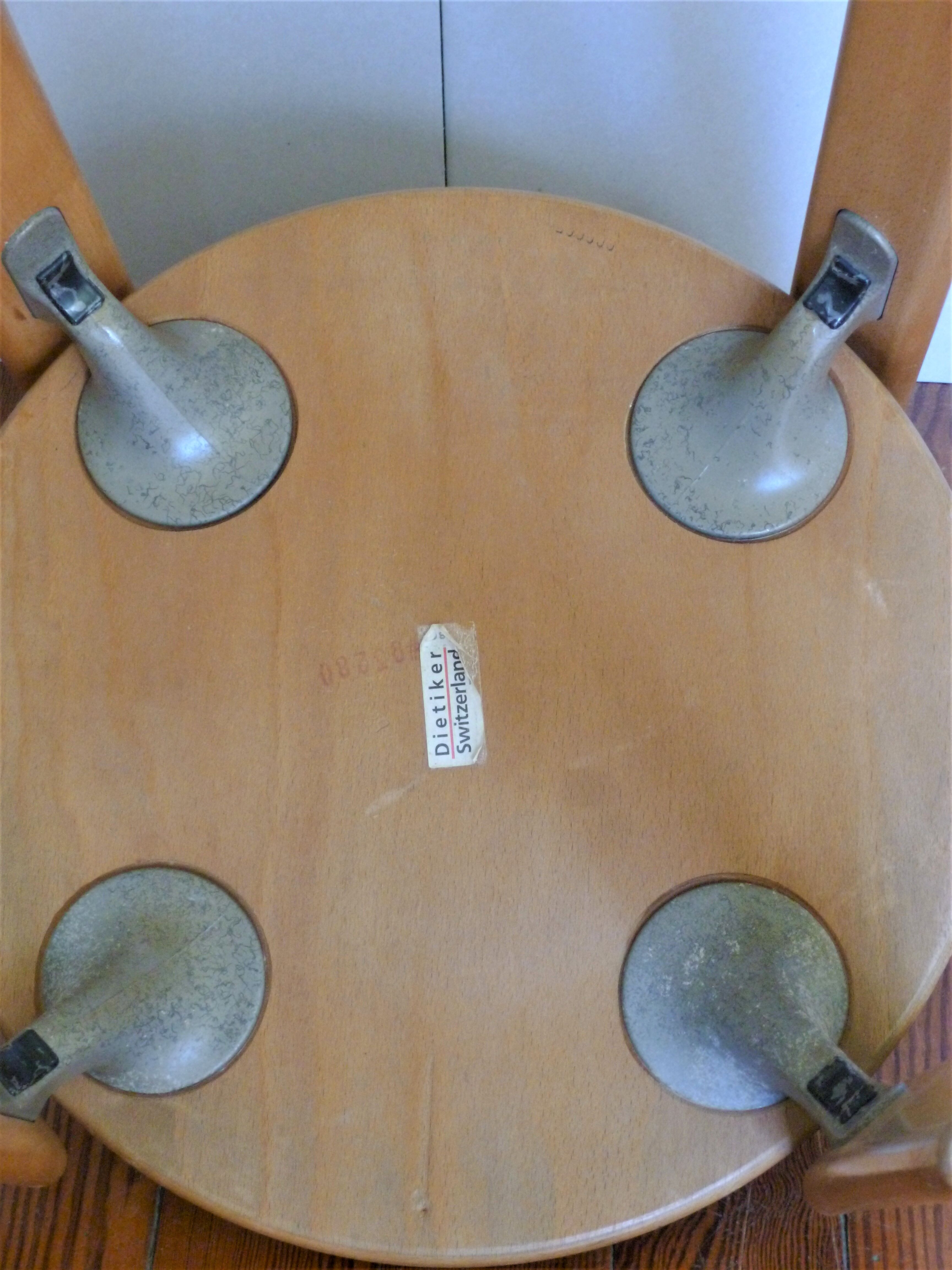 Lot of four chairs model 33, from Bruno Rey to Dietiker, 70s