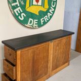 Ancien meuble de menuisier en chêne