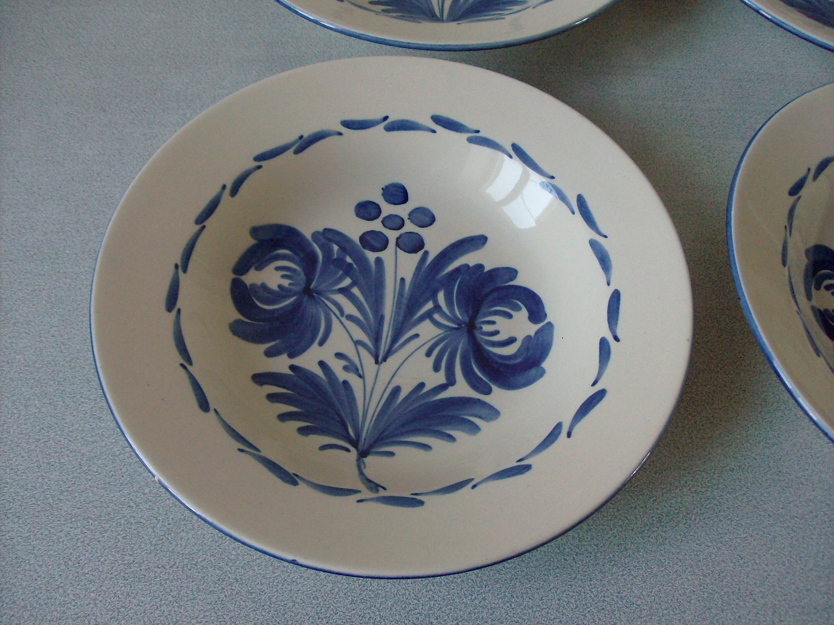 Set of 4 old hollow ceramic plates Saint Clement large blue flower