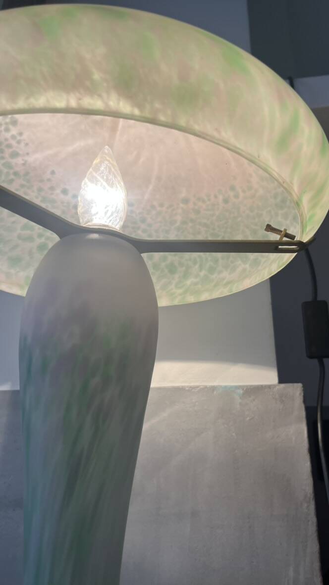 Grey-green mushroom lamp in glass