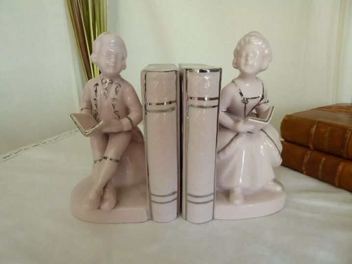 Serre livres en porcelaine
