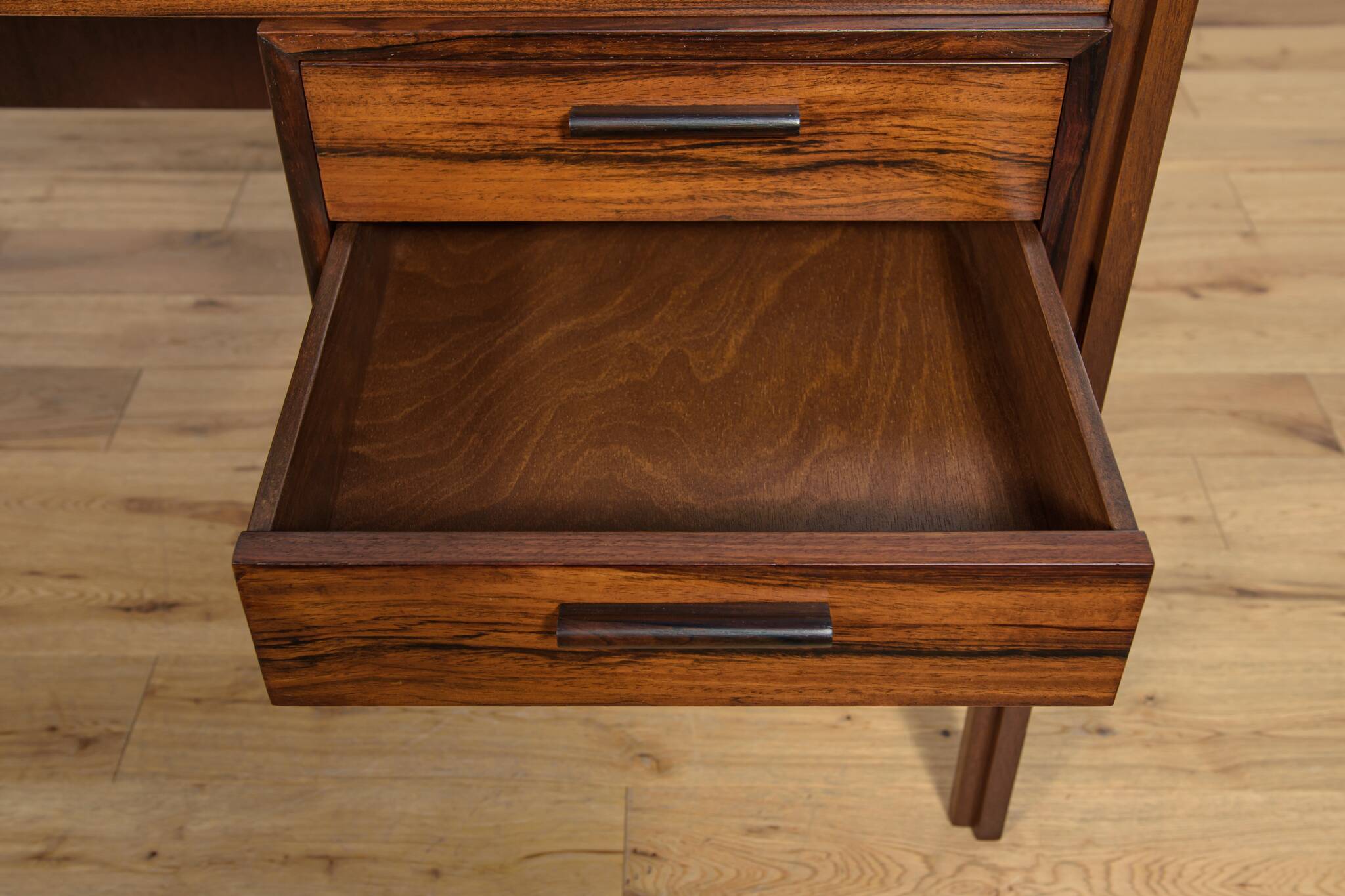 Mid-Century Freestanding Rosewood Desk, 1960s