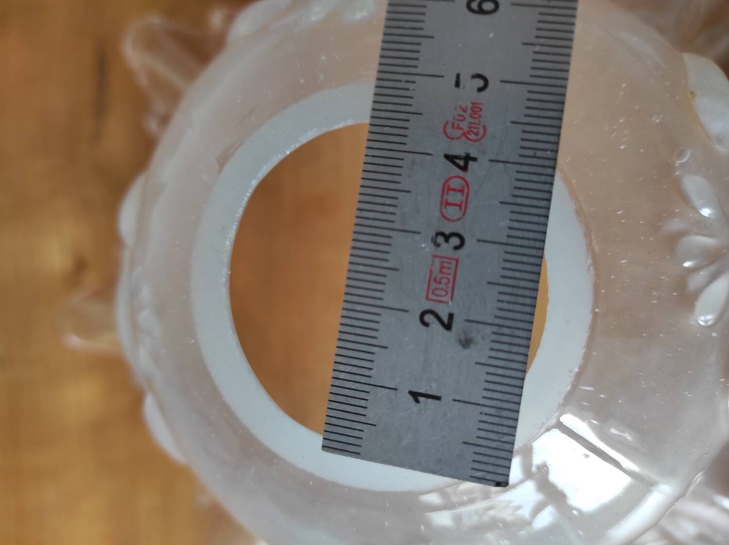 Abat-jour tulipe en verre transparent et translucide