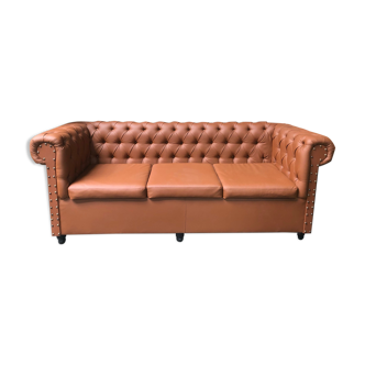 Chesterfield bench