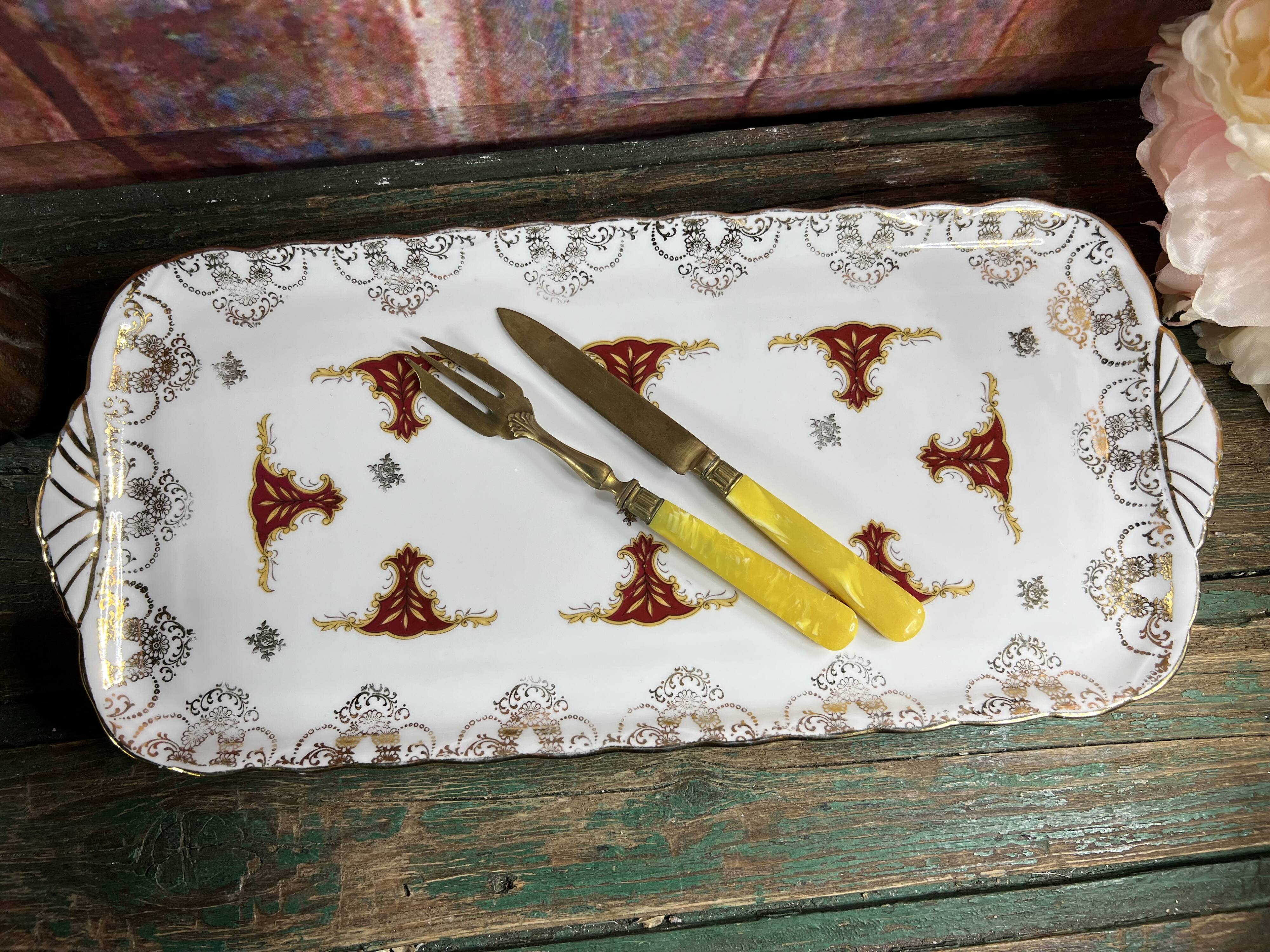 Porcelain cake dish from paris