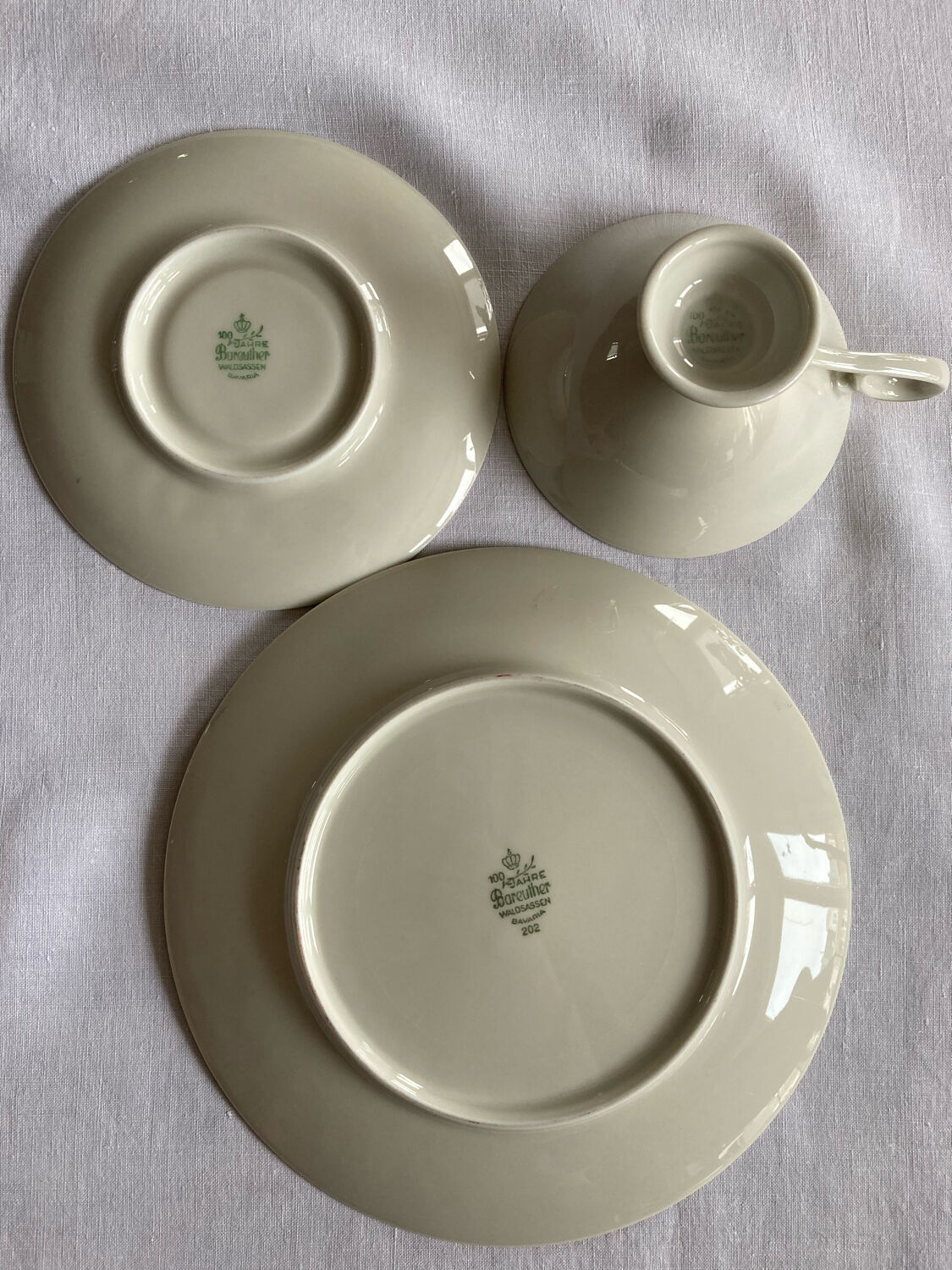 Trio ensemble a cafe the Bavaria fine porcelain